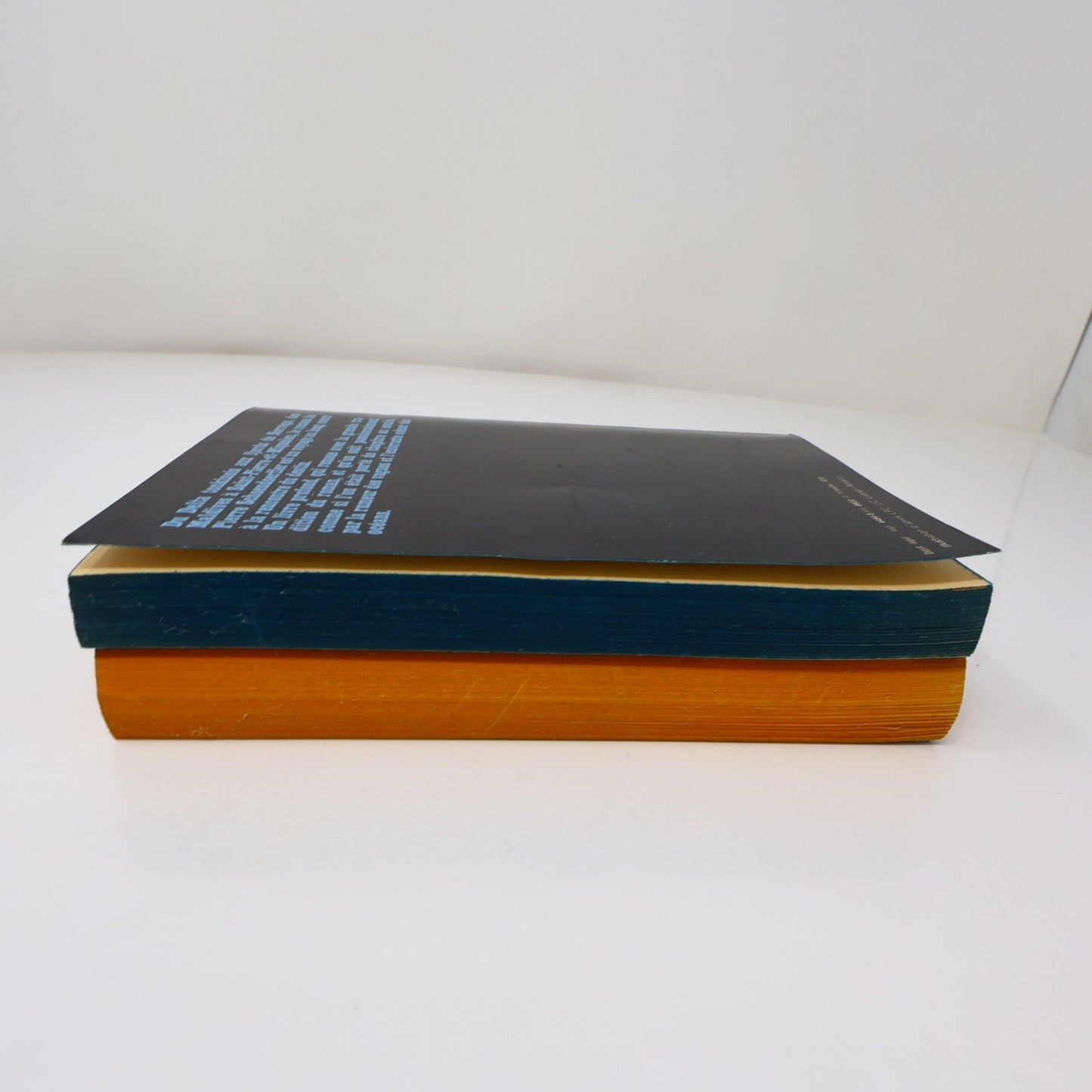 Pierre Schoendoerffer Lot 2 Livres Poche Le Crabe-Tambour/L'Adieu au Roi Roman