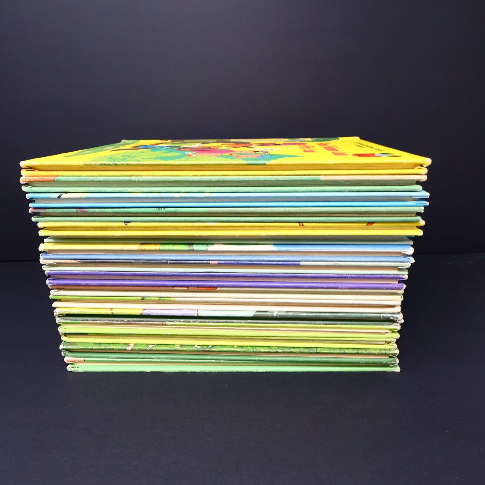 Lot 16 Livres Les Livres Merveilleux de Disney Enfants Livre Loisirs Français HC