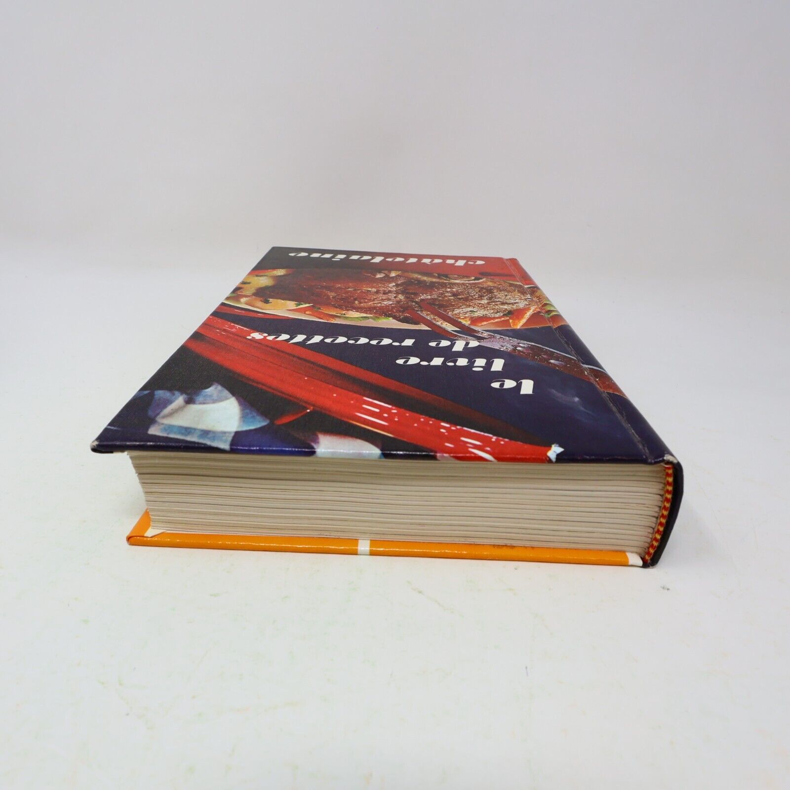 1975 Le Livre de Recettes Châtelaine Hélène Julien Cuisine Maclean-Hunter 70s HC