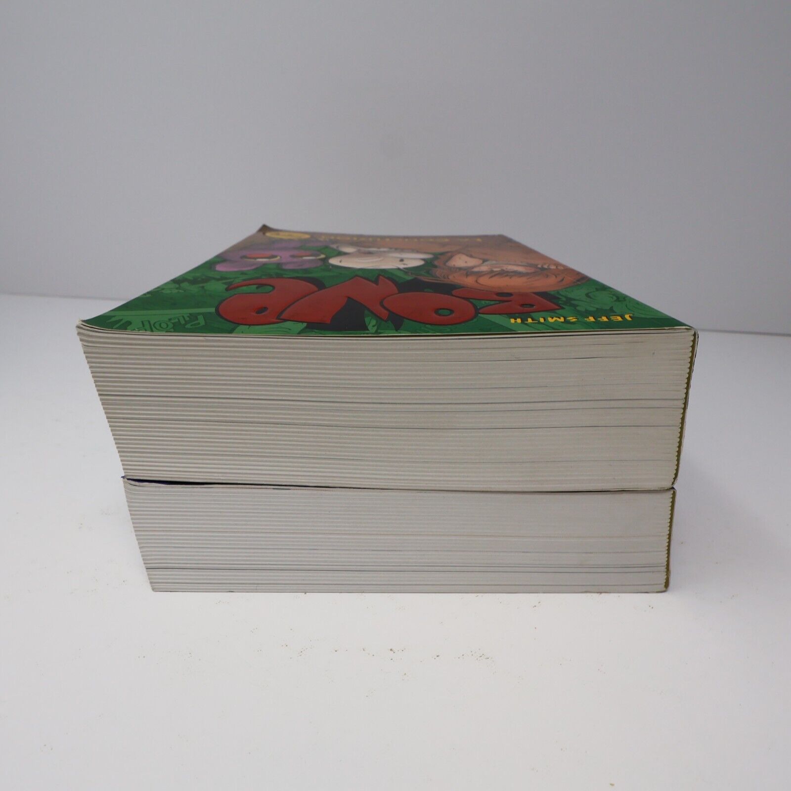 Lot 2 Livres Bone #4-9 Jeff Smith Omnibus Bande Dessinée BD La Suite Français PB