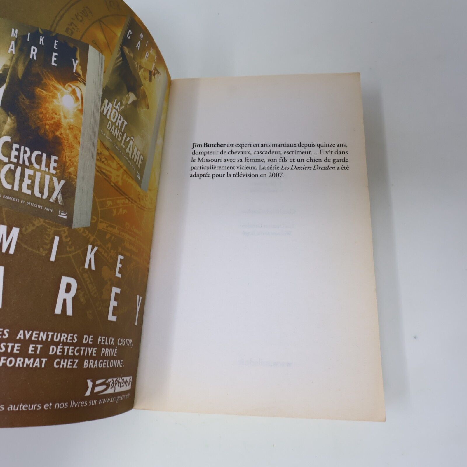 2010 Les Dossiers Dresden #5 Suaire Froid de Jim Butcher Milady Français Livre