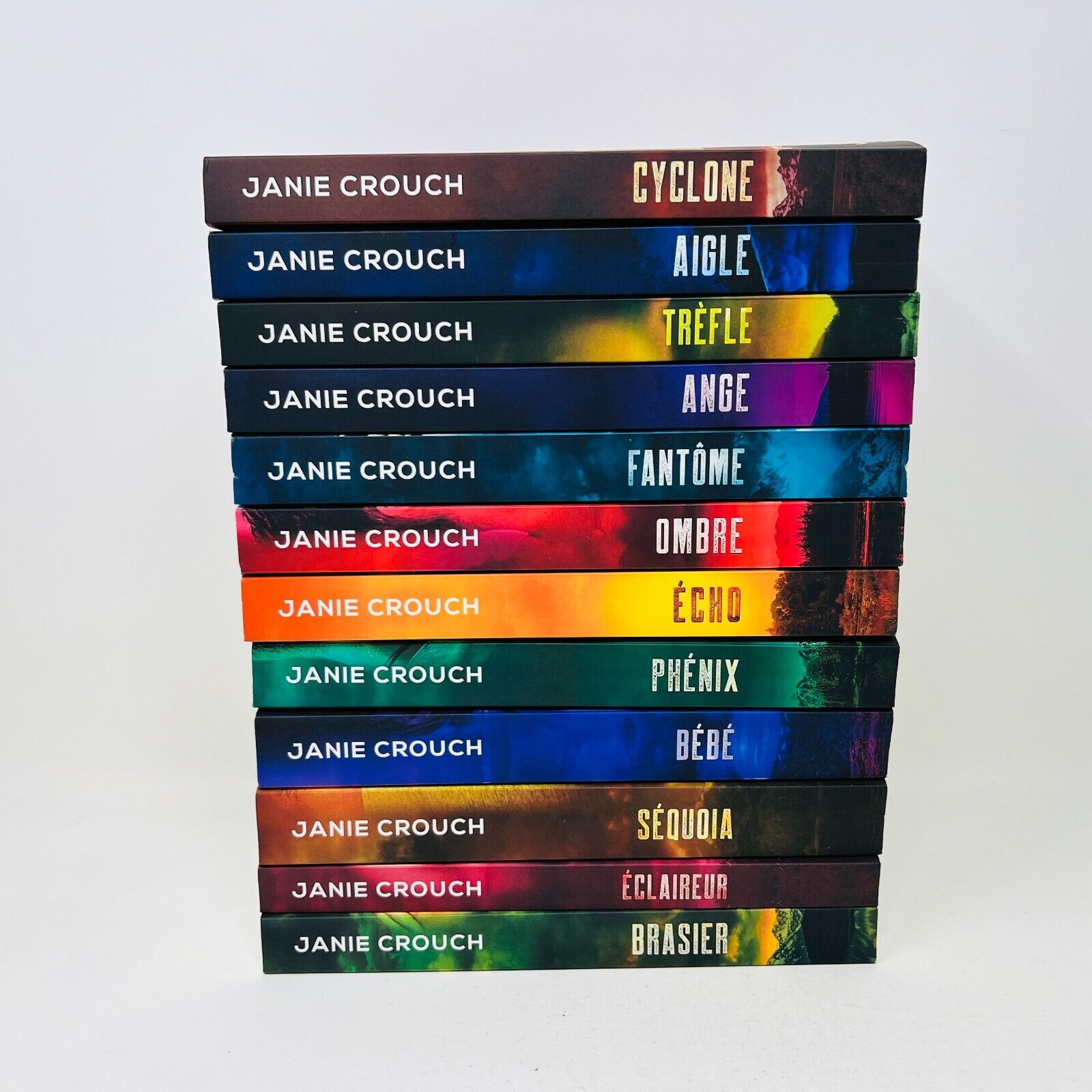 Lot de 12 Livres Linear Tactical #1-9 11-13 Janie Crouch Français/French Romance