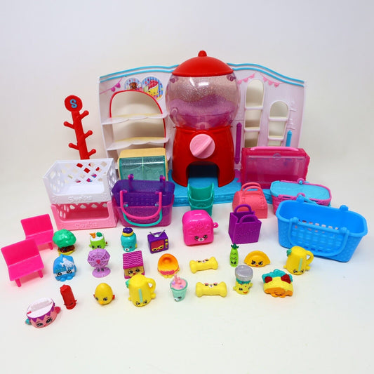 Lot of 20 Shopkins Figures + Sweet Spot Candy Shop Toys Baskets Mixed Moose