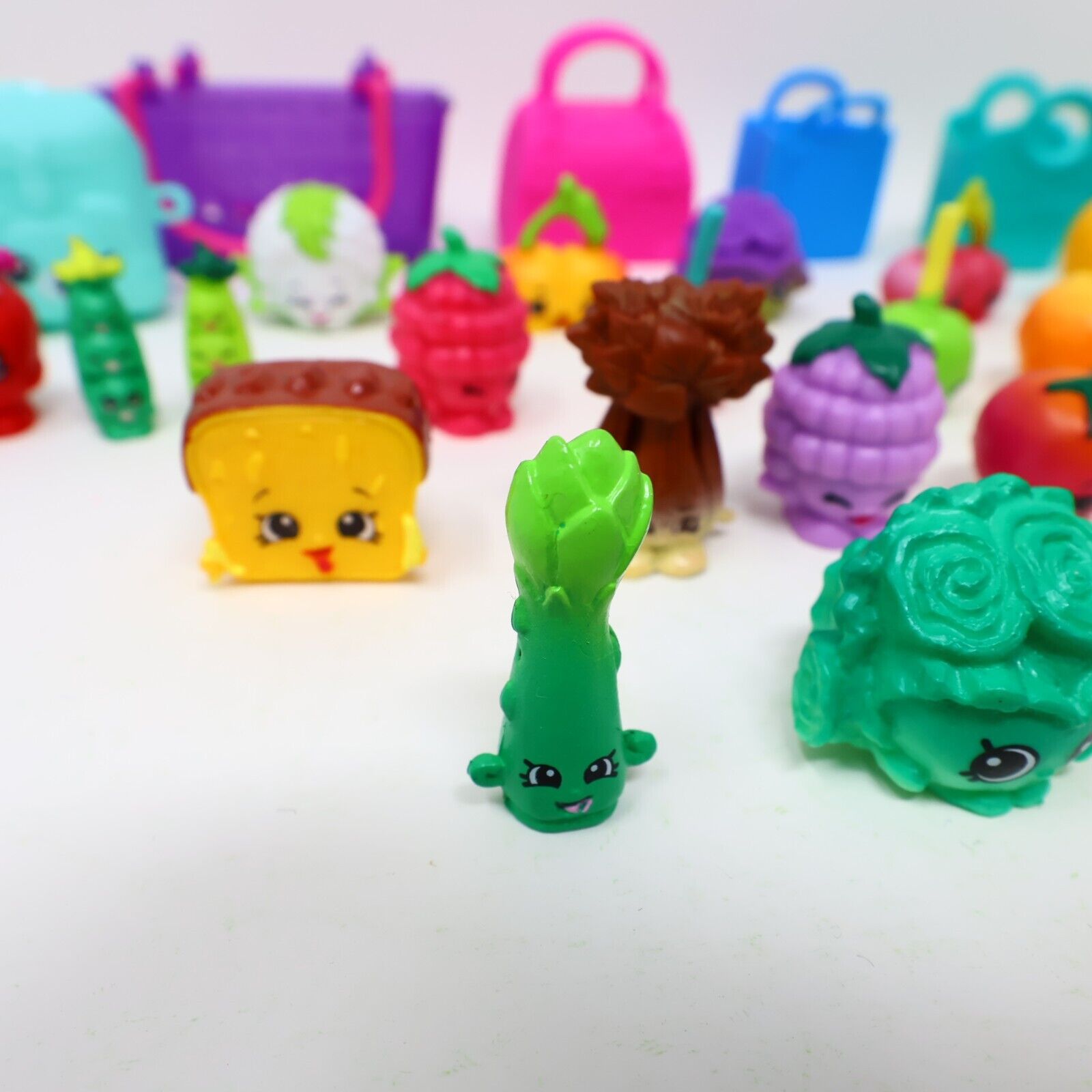 Lot of 24 Shopkins Figures Toys Mixed Fruits Vegetables Peach Apple Onion Moose