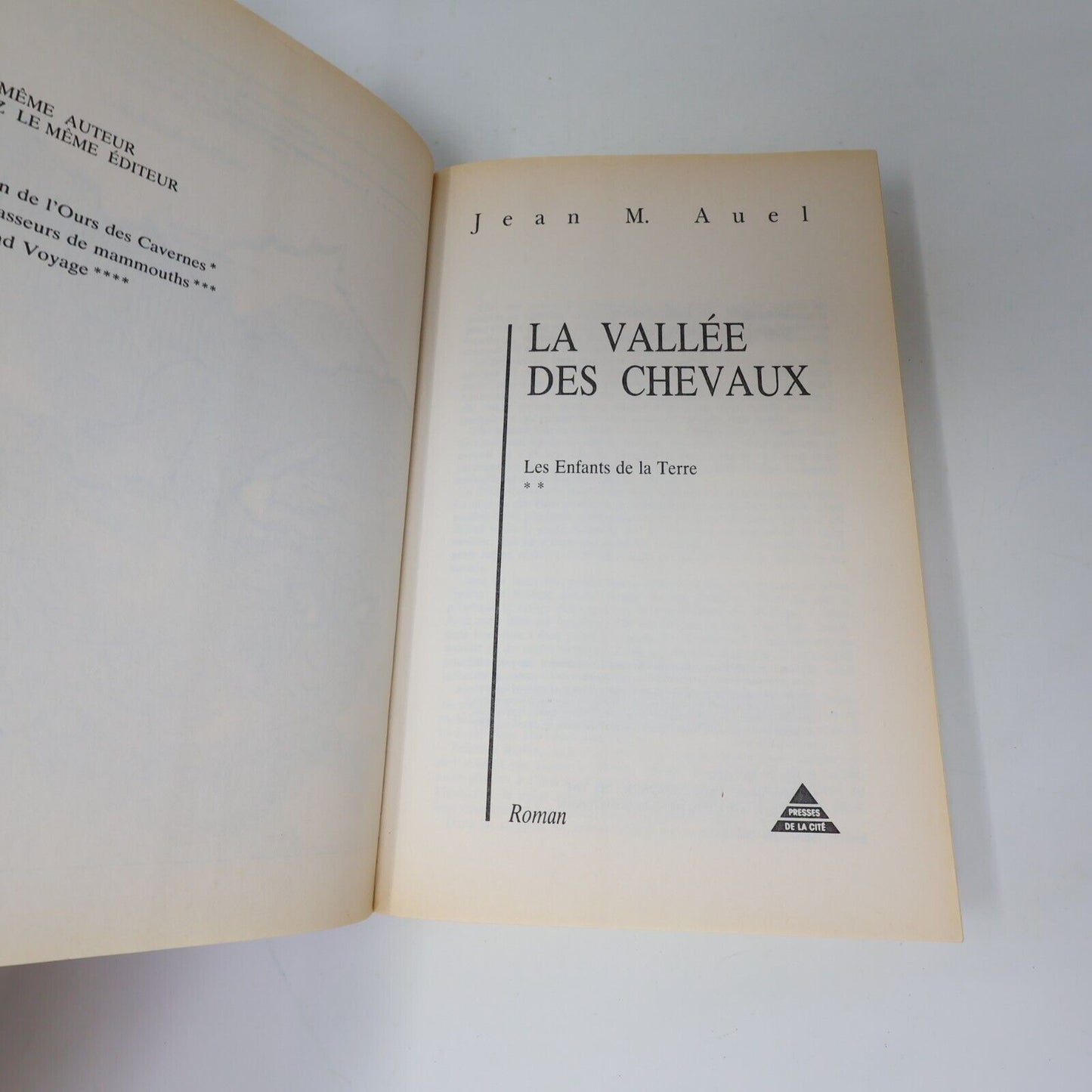 Les Enfants de la Terre 1-6 Français Série Complète Grand Format Auel Lot Livres