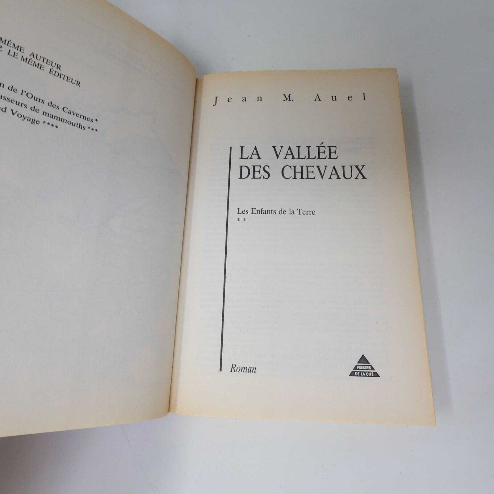 Les Enfants de la Terre 1-6 Français Série Complète Grand Format Auel Lot Livres