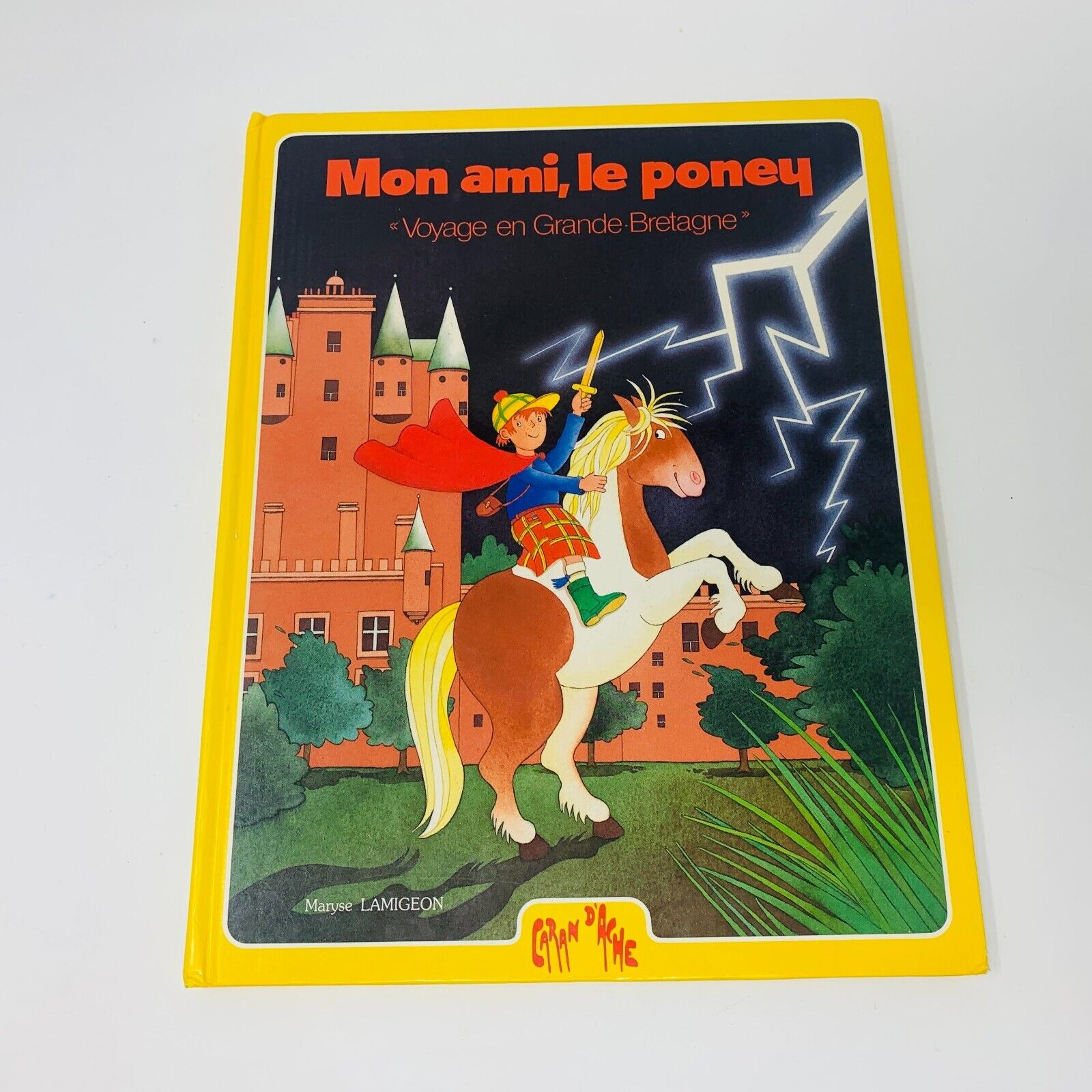 2x Caran D'Ache Mon Ami le Poney/Palais Sucré du Bonheur Lot Livres Enfants 80s