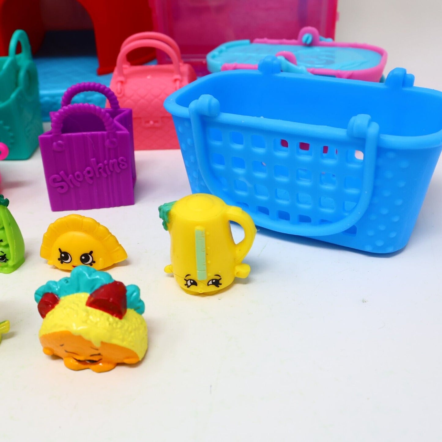 Lot of 20 Shopkins Figures + Sweet Spot Candy Shop Toys Baskets Mixed Moose