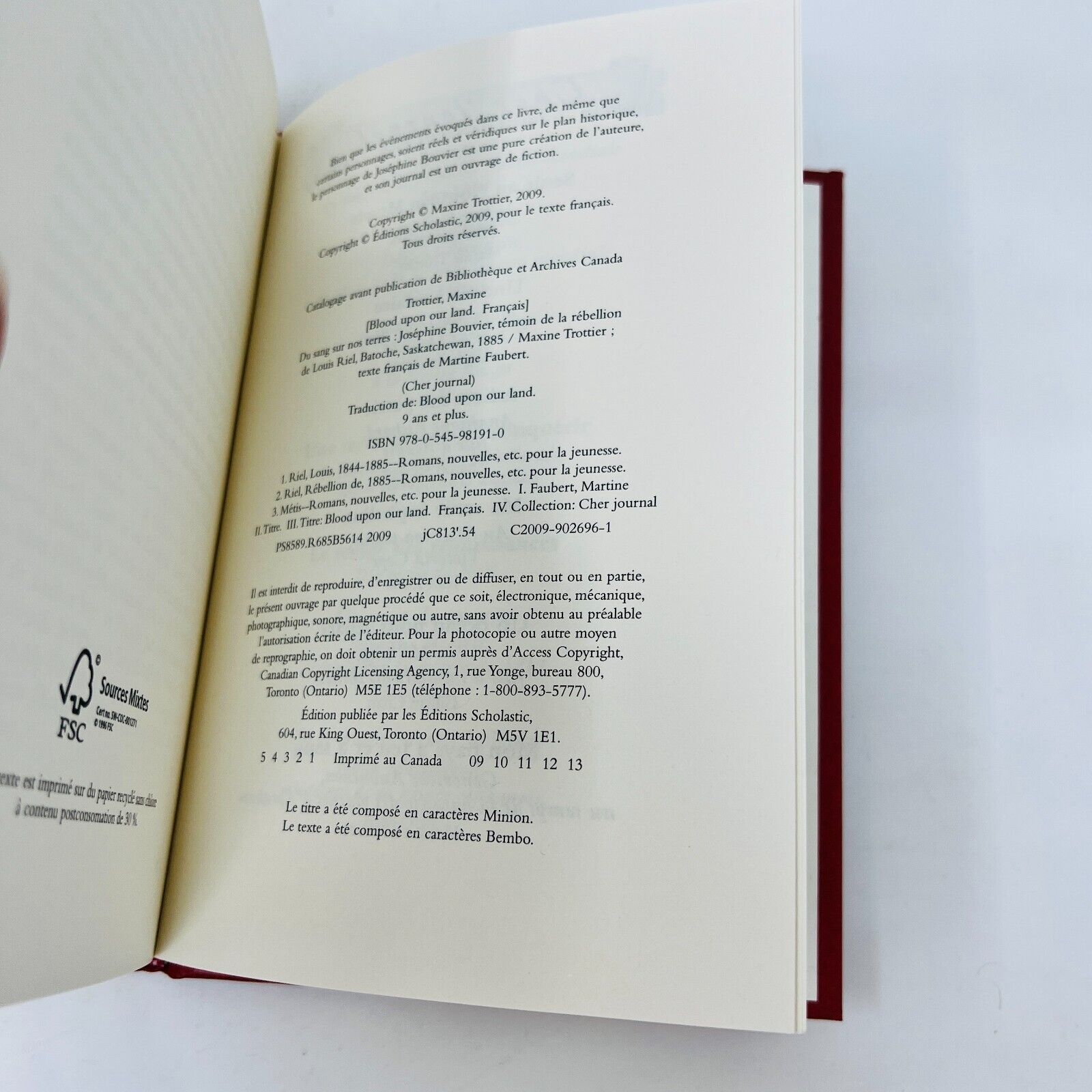Cher Journal Du Sang sur nos Terres/Entrée Refusée/Ma Soeur Orpheline Lot Livres