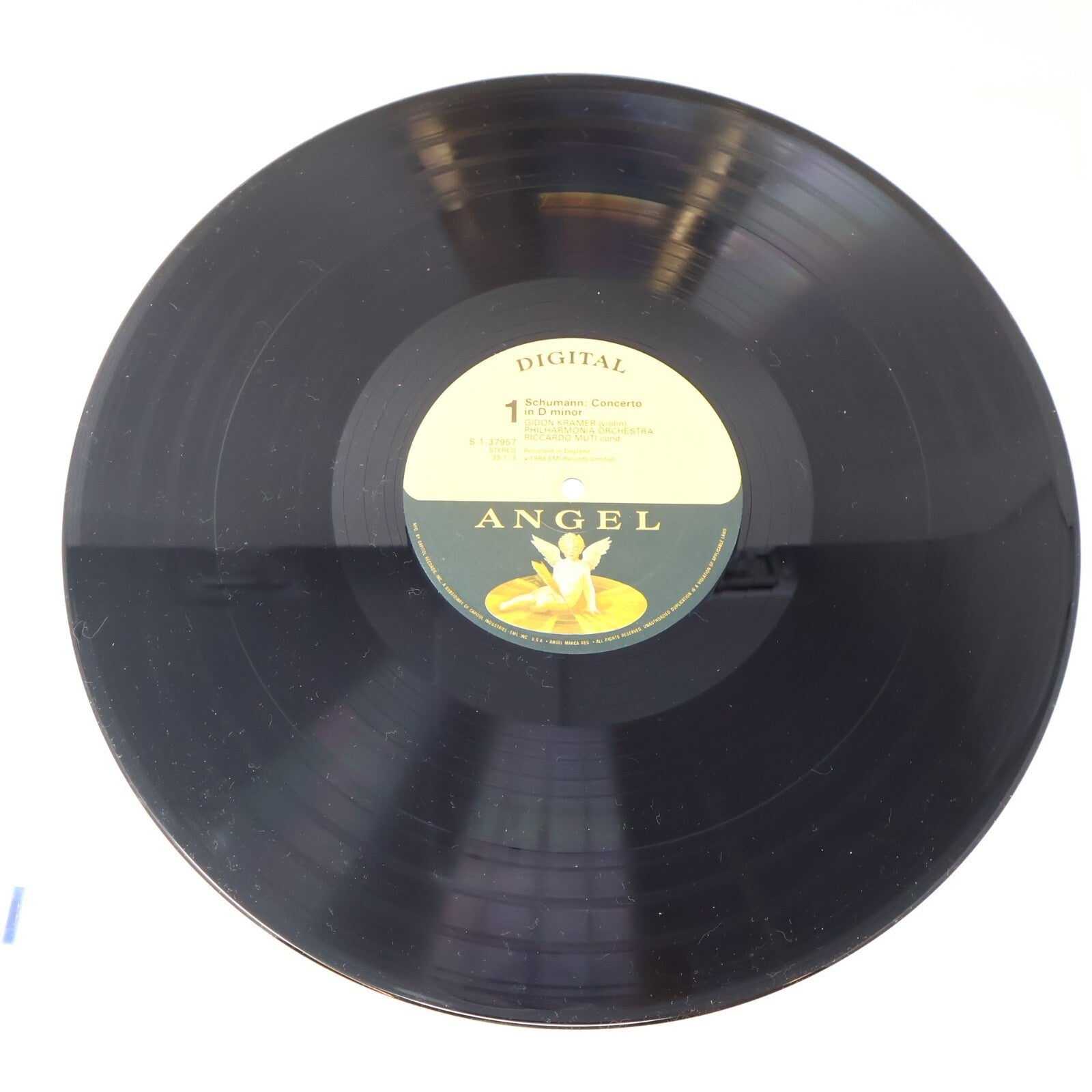 Gidon Kremer Riccardo Muti Sibelius Schumann Violin Concerto Record DS-37957