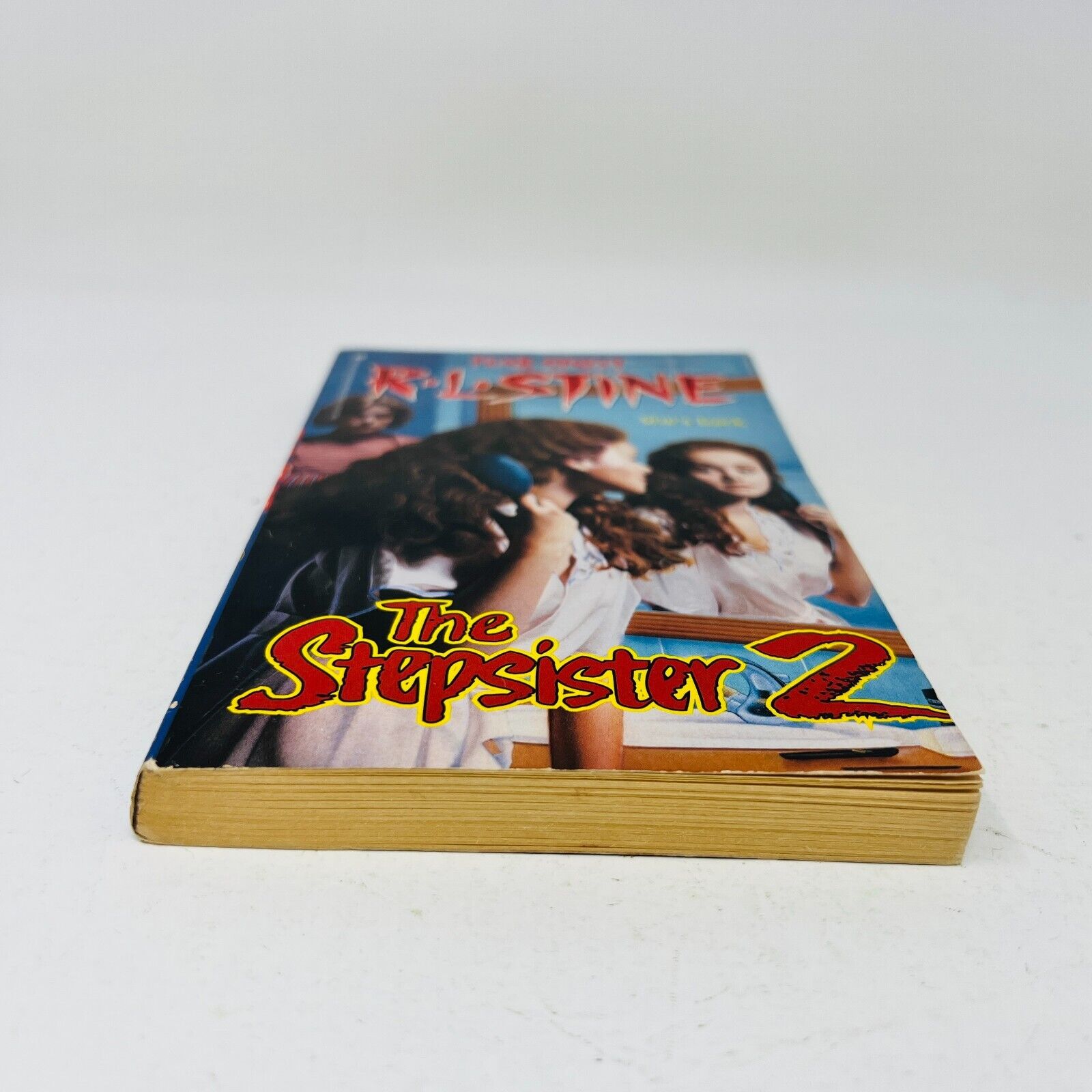 1995 Fear Street The Stepsister 2 by R. L. Stine Mass Market Archway 1st Print