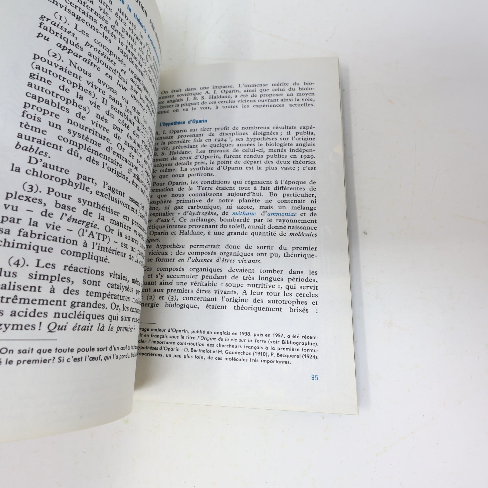Microcosme Le Rayon de la Science Lot 4 Livres Nuages/Pétrole/Métallurgie/Vie