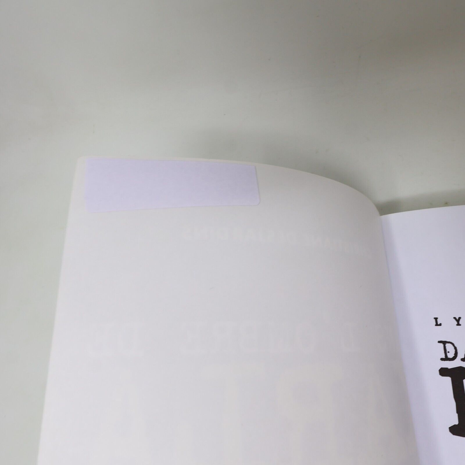 2005 Lynda Véronneau dans l'Ombre de Karla Christiane Desjardins Biographie PB