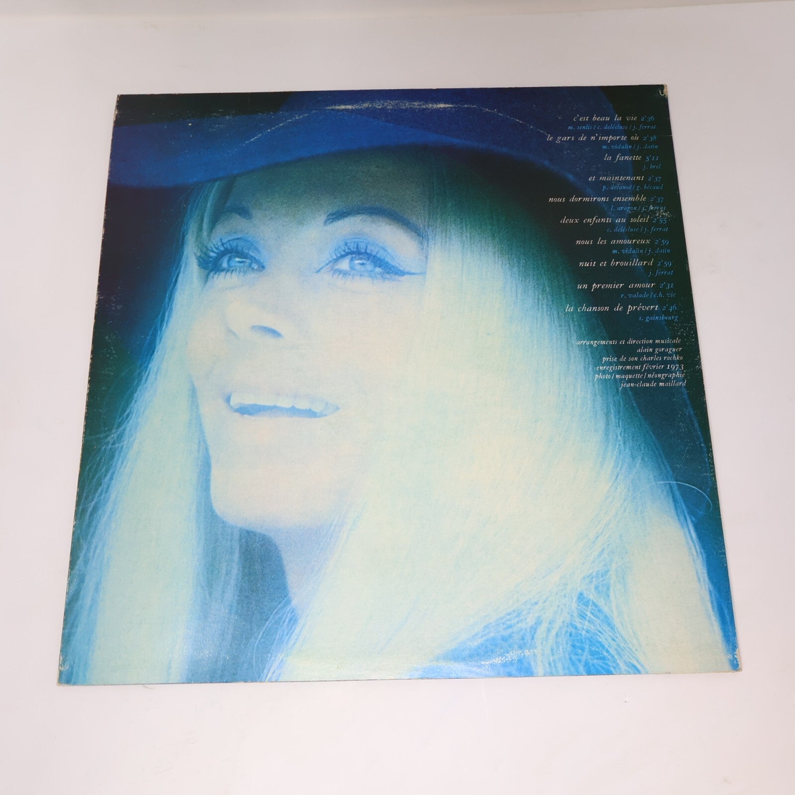 Isabelle Aubret Lot 2 Disques LP Éponyme (Rouge)/Classiques De La Chanson Record