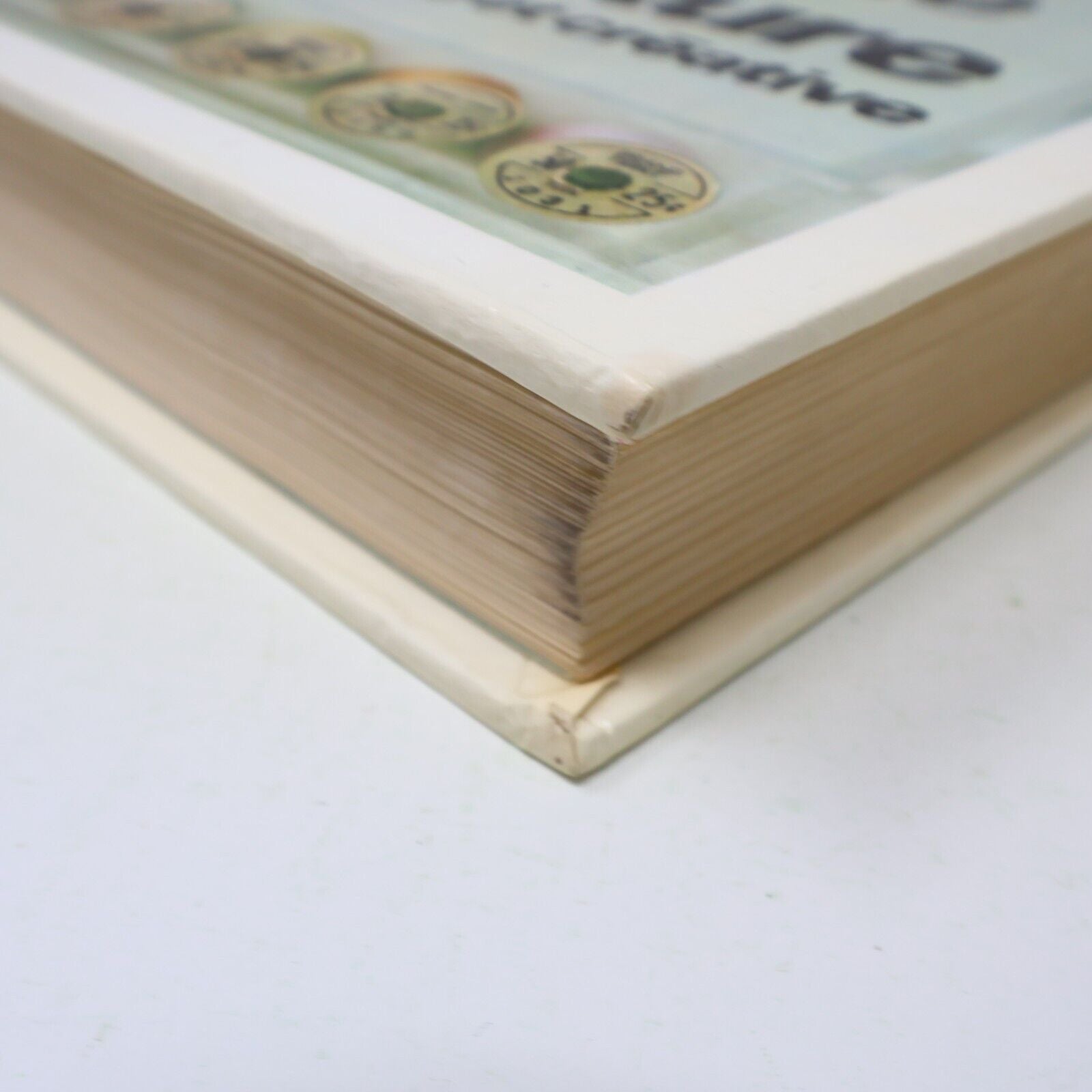 1976 Guide de la Couture Pratique et Créative Reader's Digest Français Hardcover