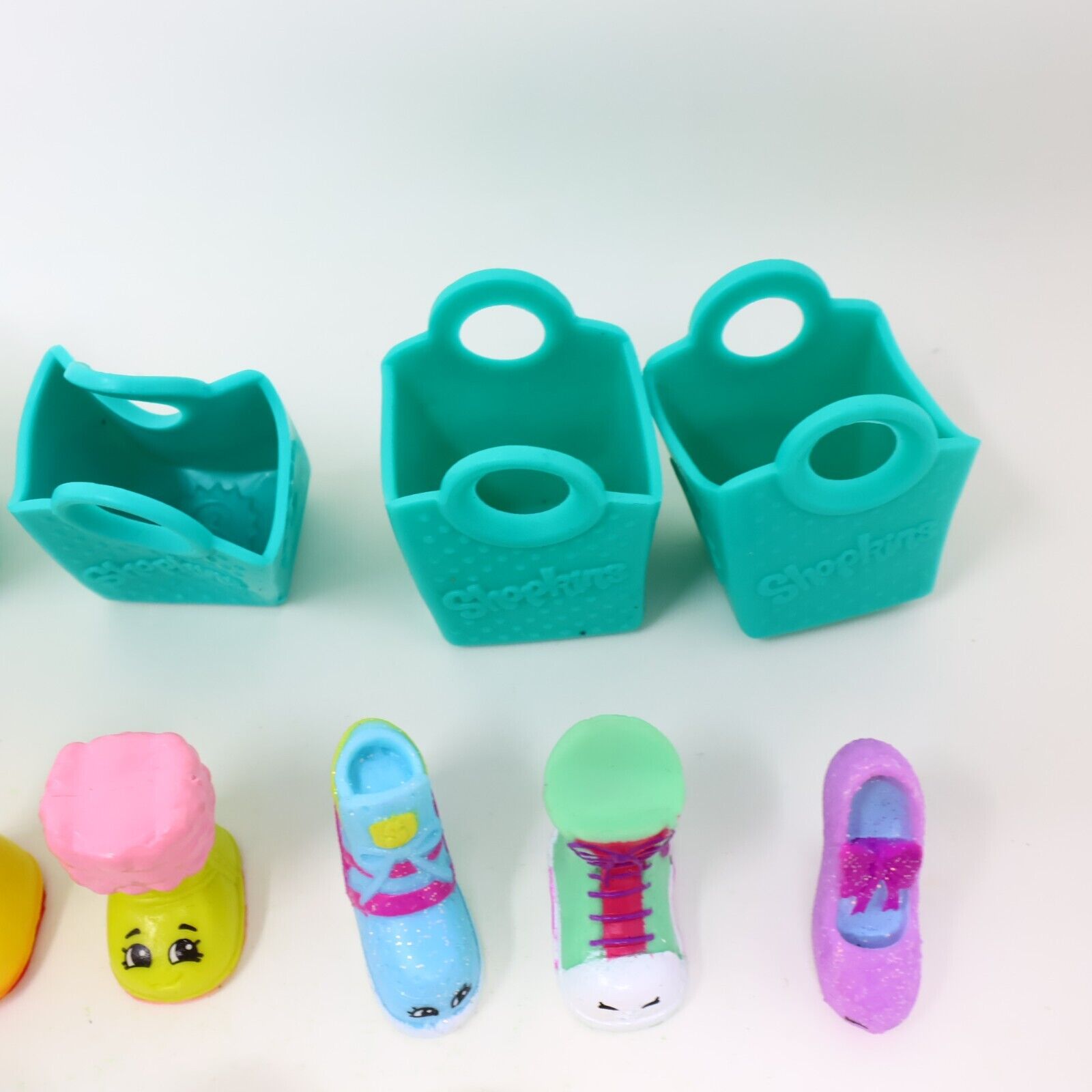 Lot of 21 Shopkins Figures Toys Mixed Boots Shoes High Heels Baskets Moose
