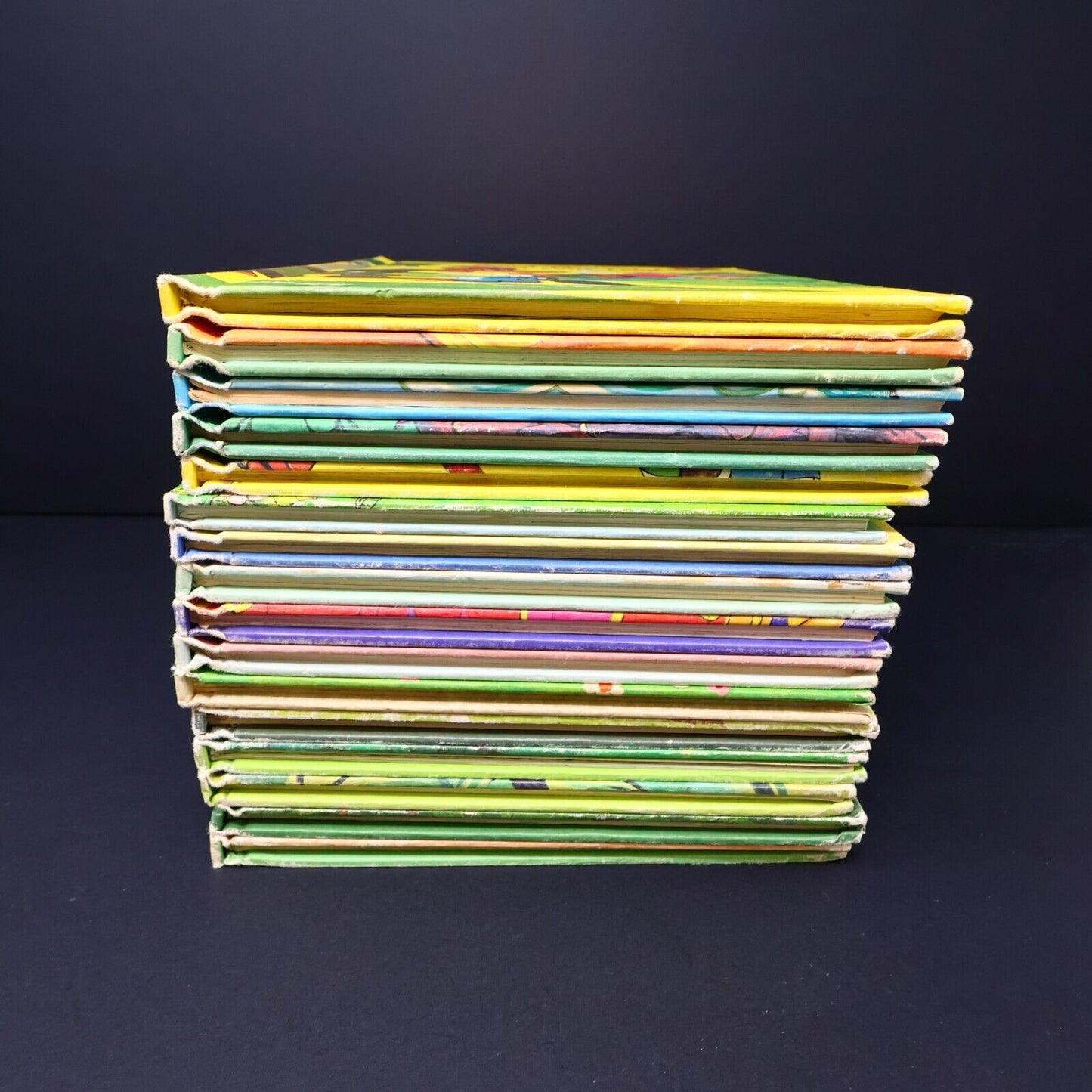 Lot 16 Livres Les Livres Merveilleux de Disney Enfants Livre Loisirs Français HC
