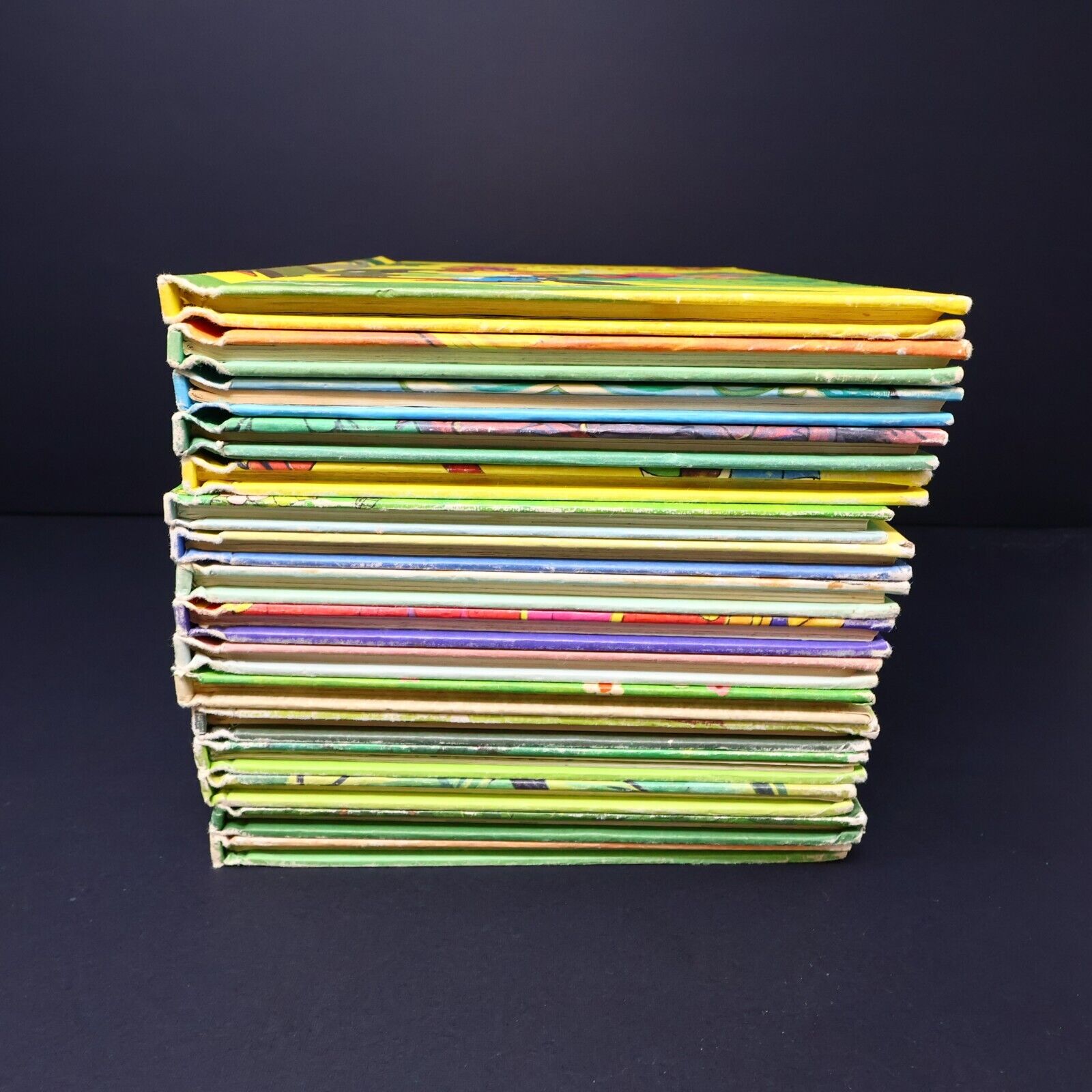 Lot 16 Livres Les Livres Merveilleux de Disney Enfants Livre Loisirs Français HC