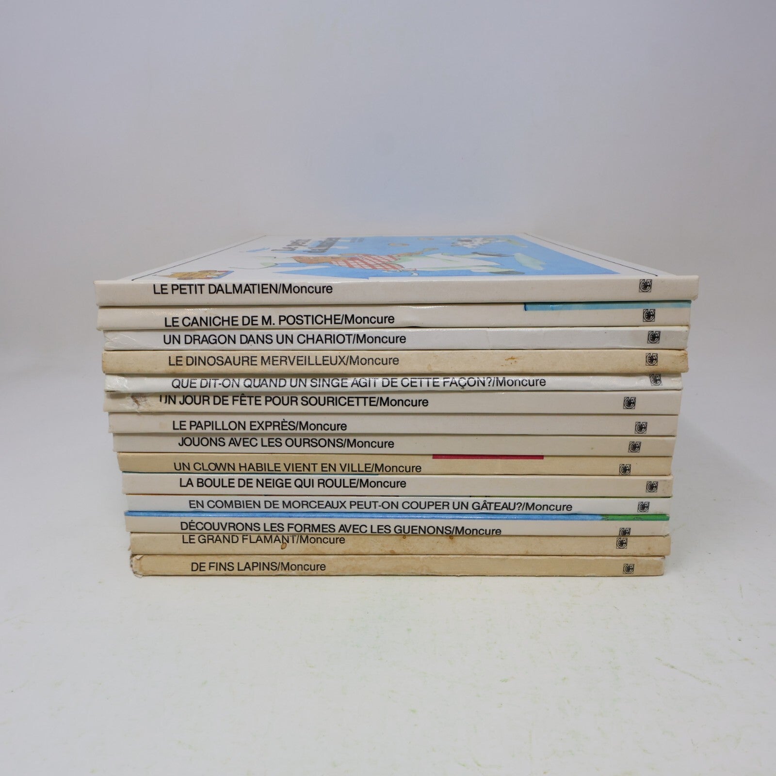 Lot 14 Le Château Magique du Livre Jane Belk Moncure Livres Enfants Français 80s