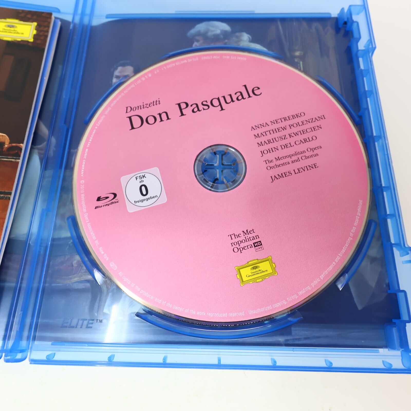 Donizetti Don Pasquale Metropolitan Opera Blu-Ray 2011 James Levine A. Netrebko