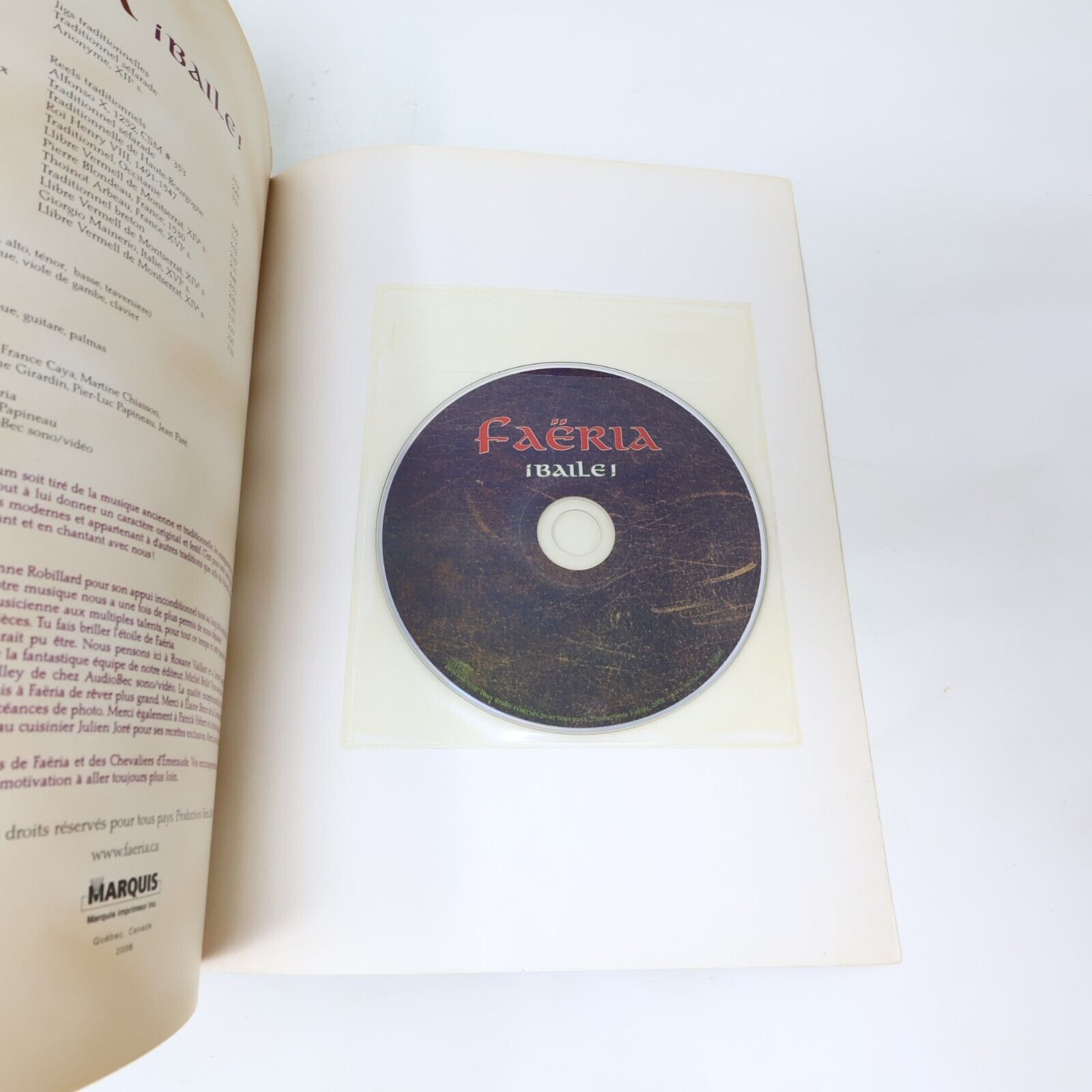2008 Chevaliers d'Émeraude Les Fêtes de Parandar Cuisine Recettes Français Livre