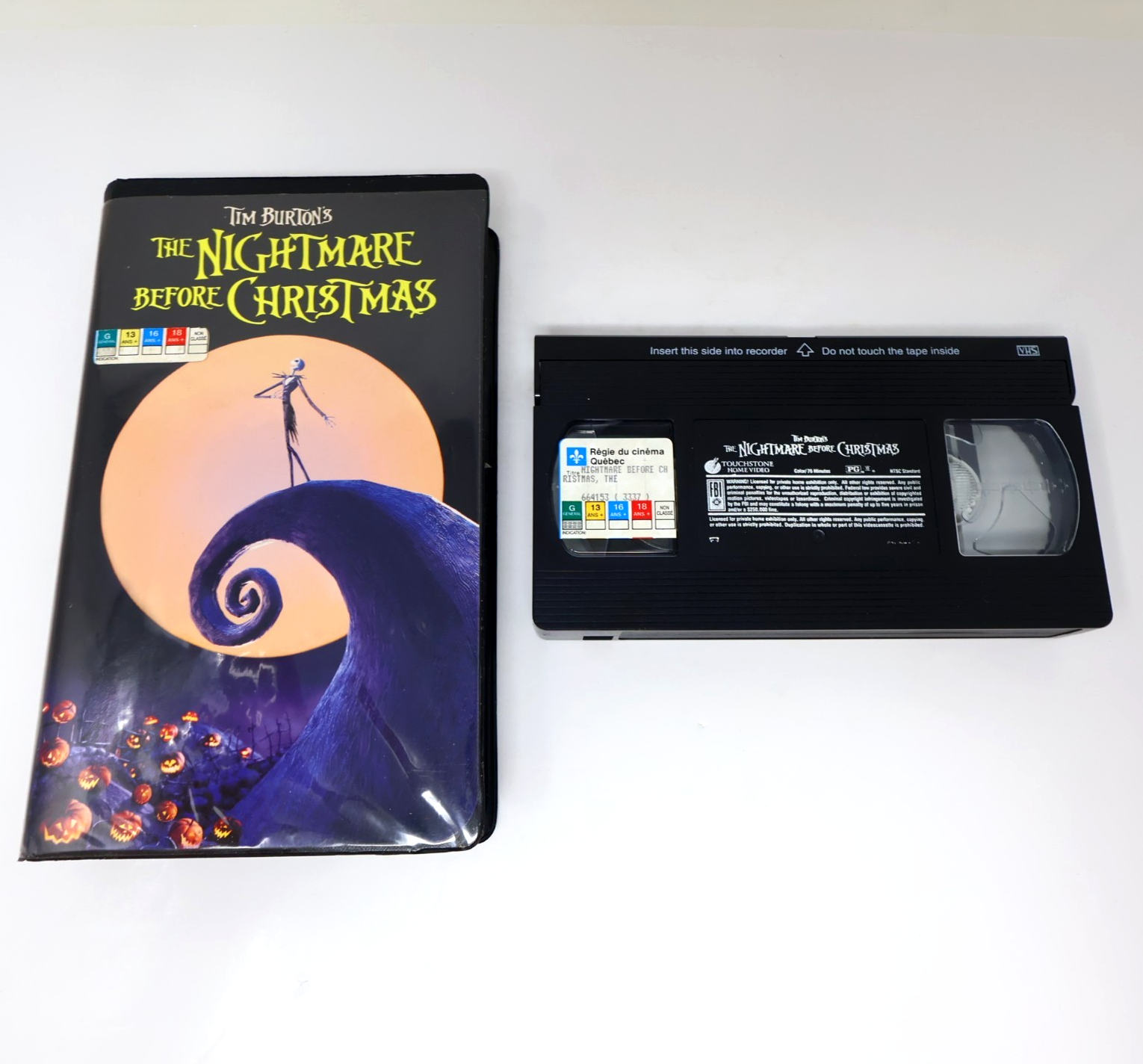 Tim Burton's The Nightmare Before Christmas VHS NTSC Touchstone PG 1994 Tested