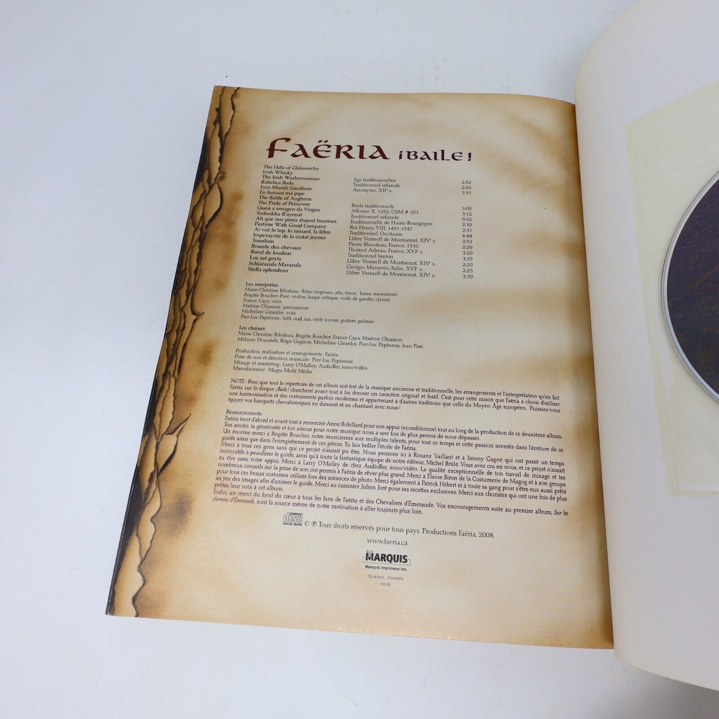 2008 Chevaliers d'Émeraude Les Fêtes de Parandar Cuisine Recettes Français Livre