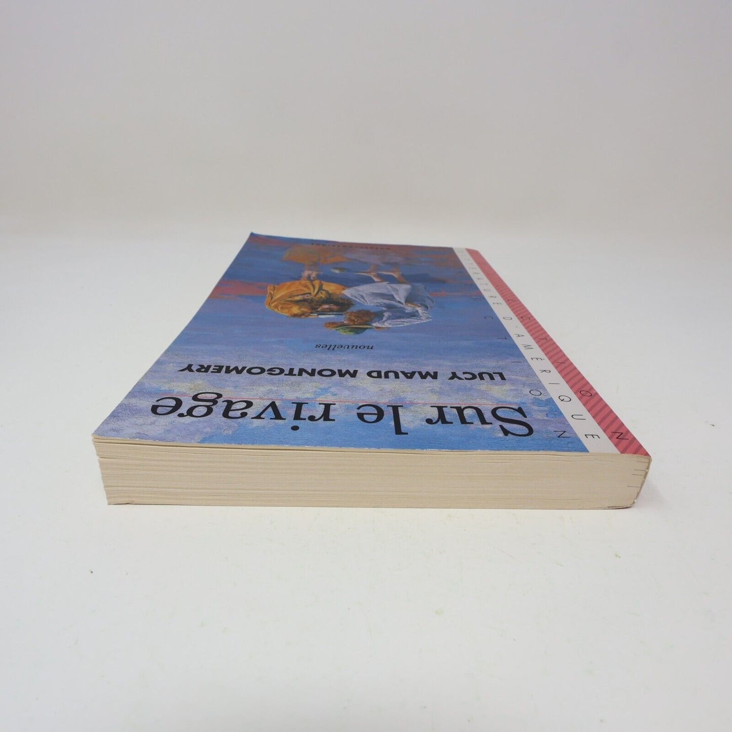 1990 Sur le Rivage Maison aux Pignons Verts de Lucy Maud Montgomery Paperback PB