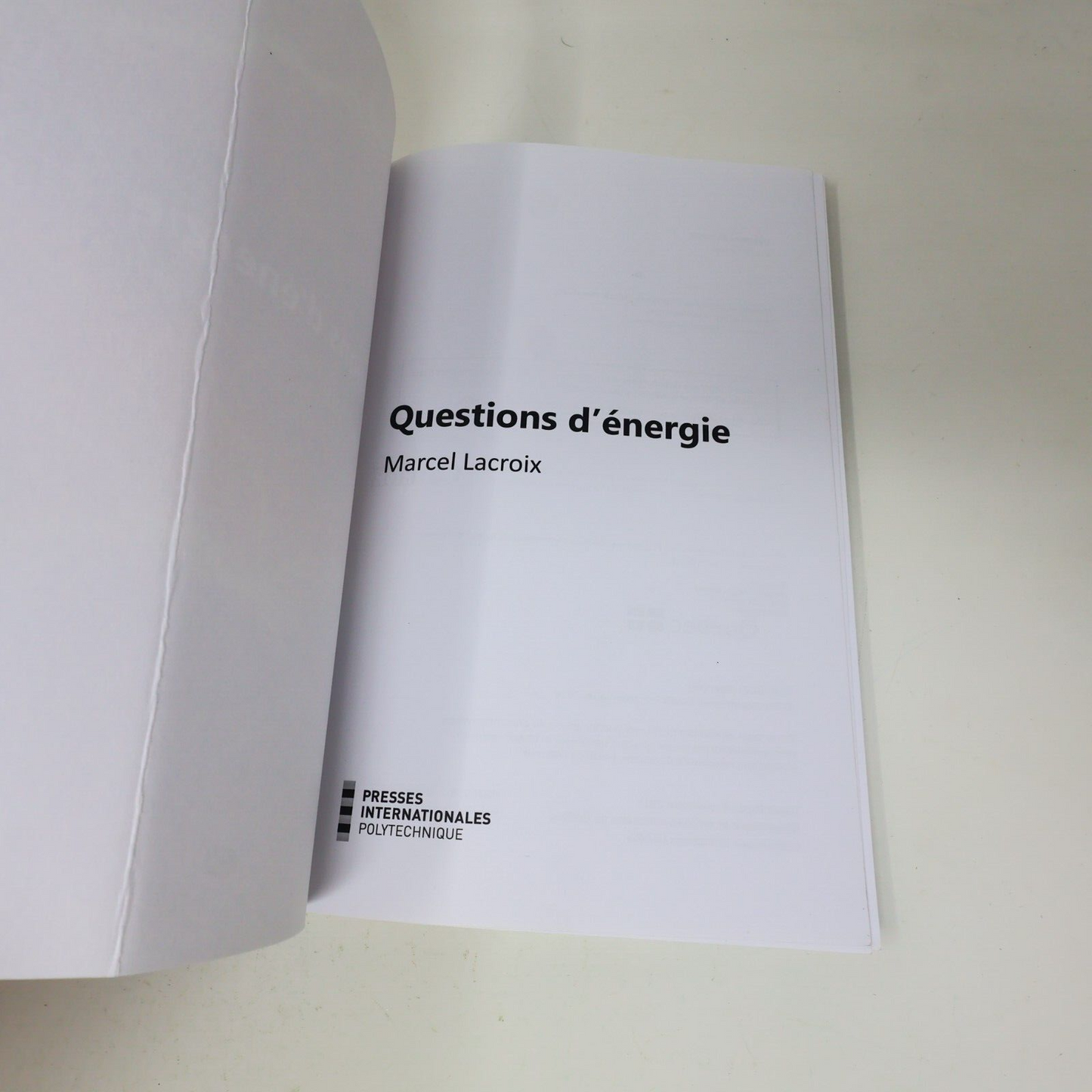 2016 Questions d'Énergie Marcel Lacroix Énergies Renouvelables Transition Livre