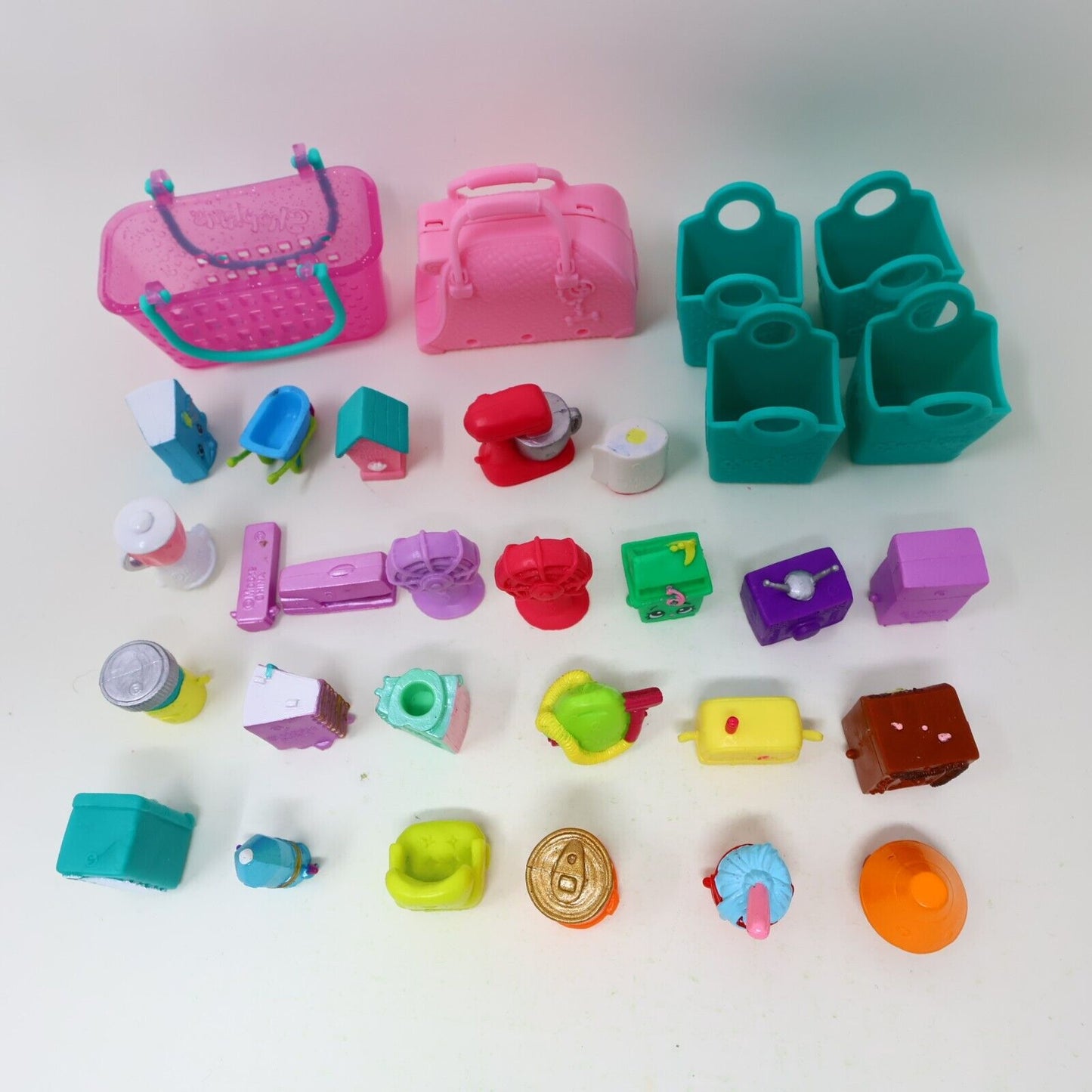 Lot of 25 Shopkins Figures Toys Mixed Furniture Home TV Books Fan Baskets Moose