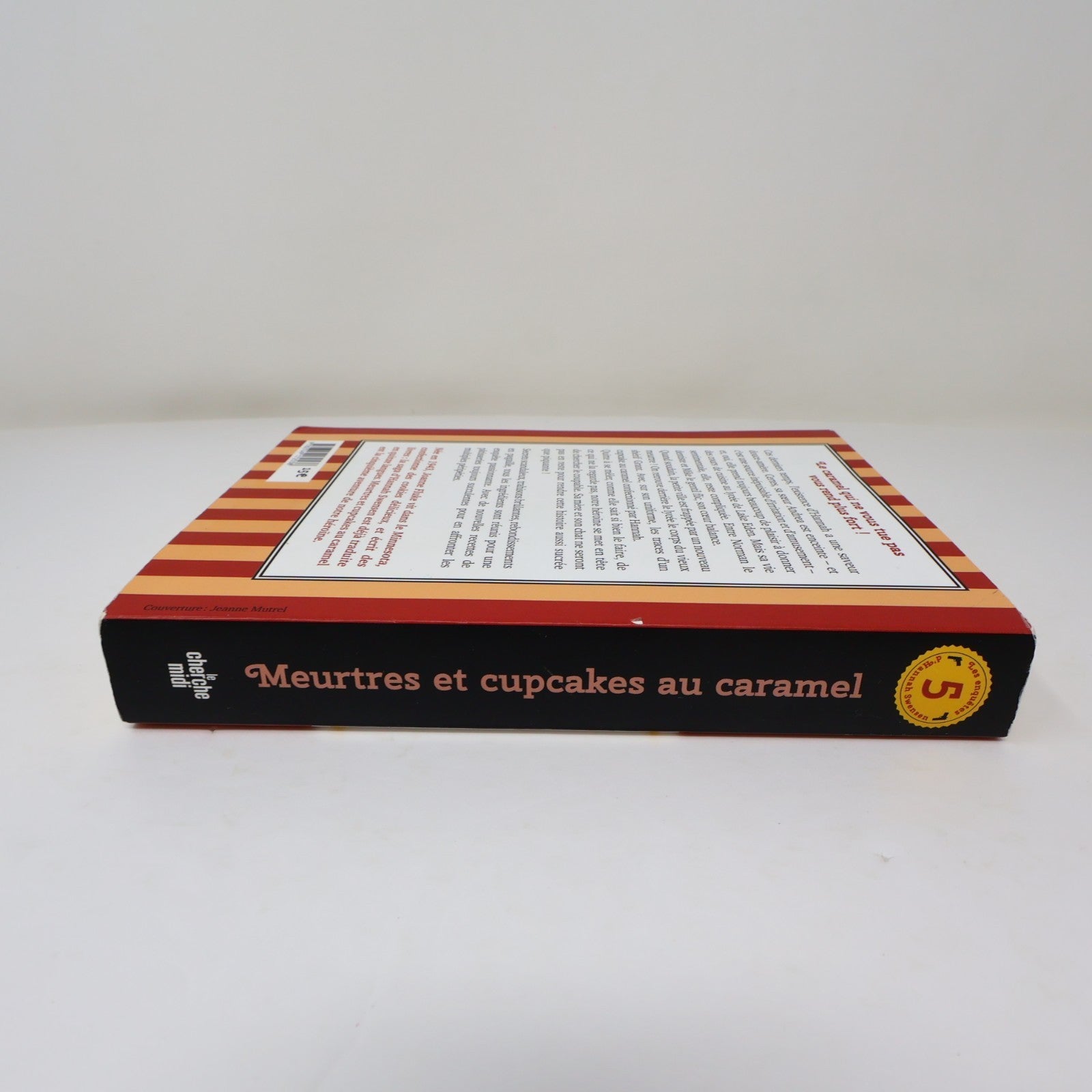 Meurtres et Cupcakes au Caramel Joanne Fluke Cherche Midi 2022 PB Français Livre