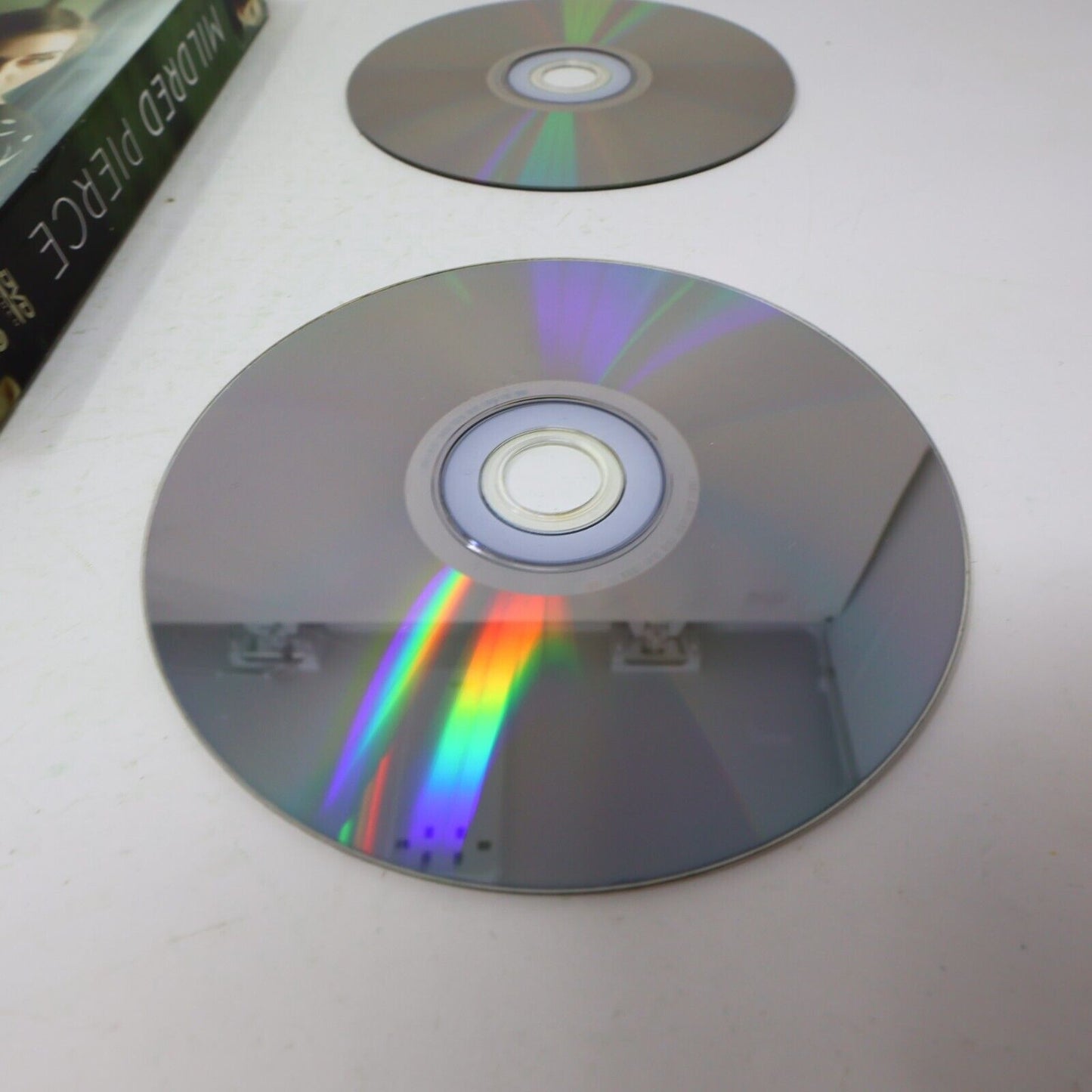 Mildred Pierce DVD 2012 Français / English NTSC Kate Winslet Guy Pearce HBO