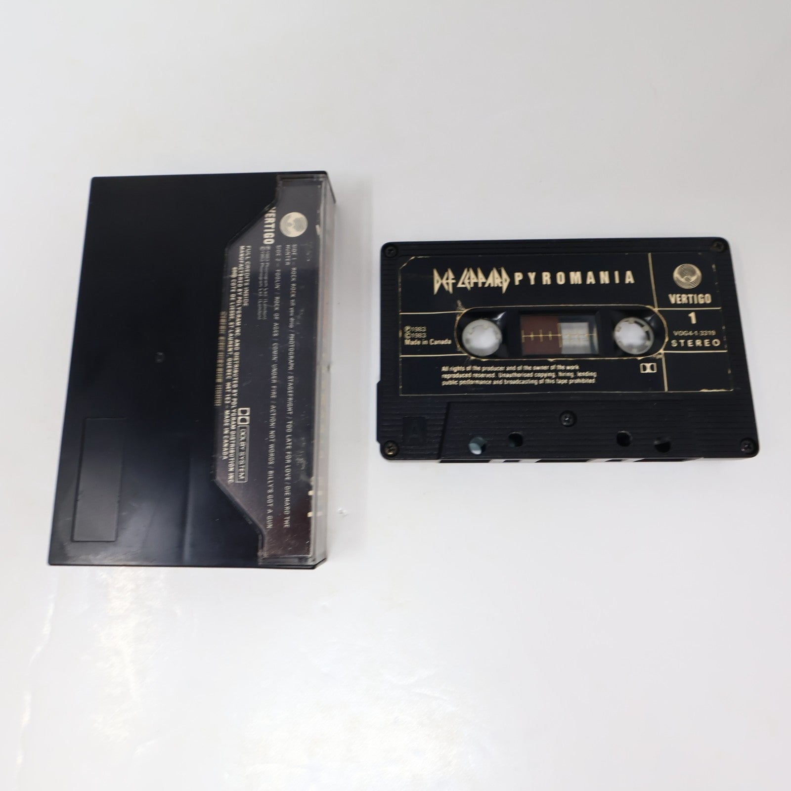 Def Leppard 2 Cassettes Lot Hysteria/Pyromania Vertigo 80s Pour Some Sugar On Me