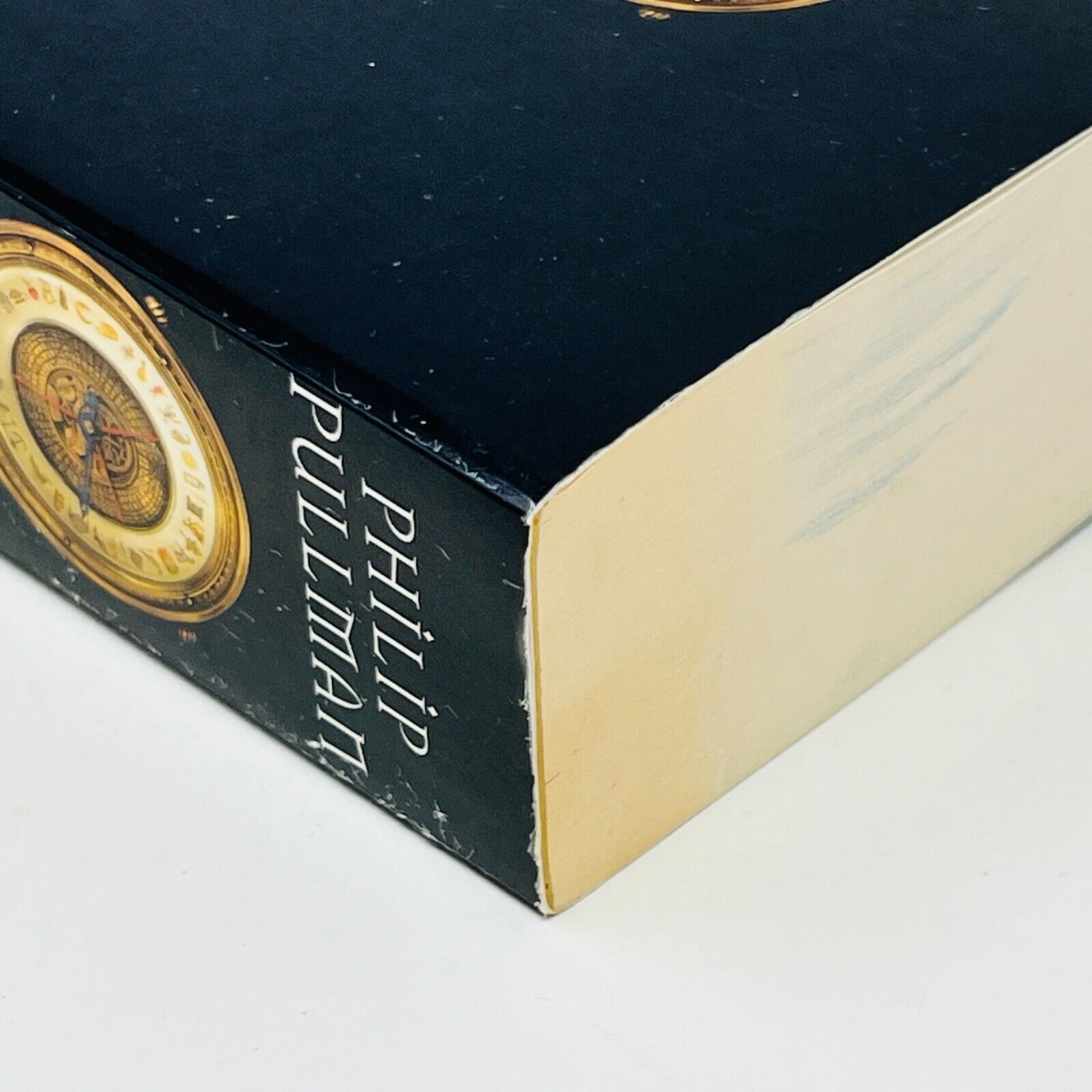 À la Croisée des Mondes l'Intégrale de Philip Pullman Omnibus Gallimard Français