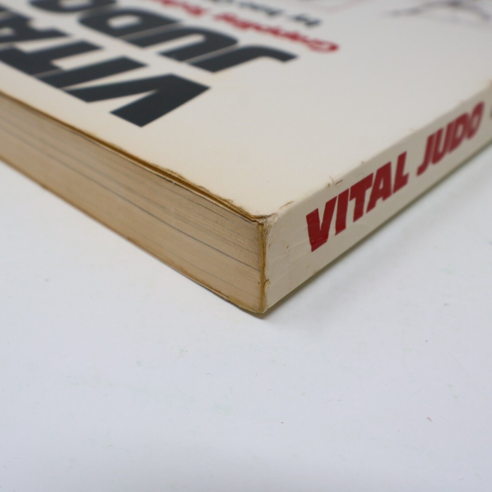 1982 Vital Judo Grappling Techniques by Isao Okano 1st Print Paperback PB Sport