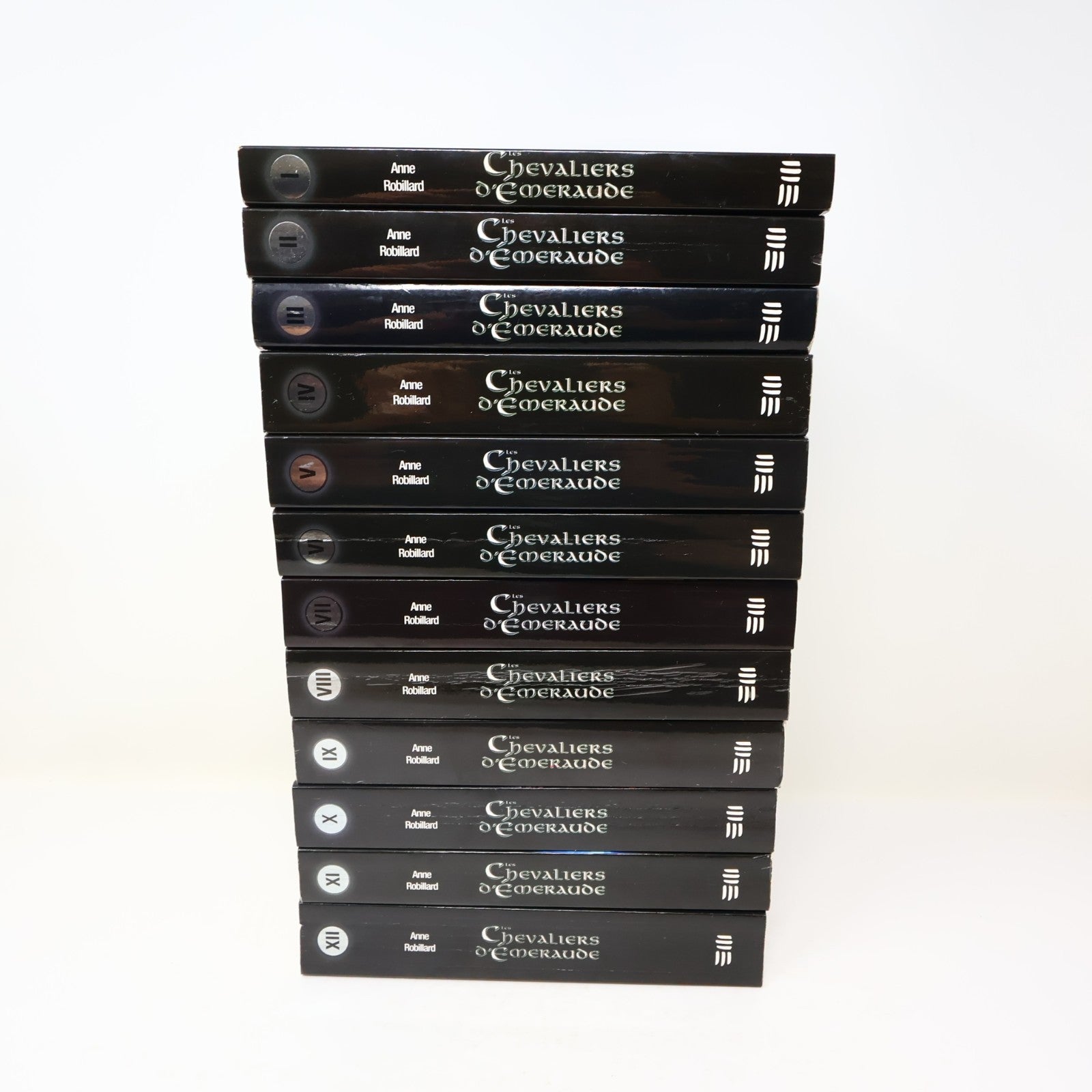 Les Chevaliers d'Émeraude #1-12 Série Complète Lot 12 Livres Anne Robillard PB