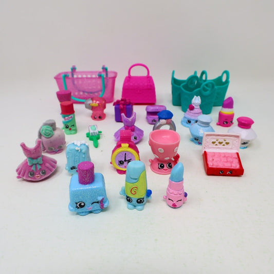 Lot of 21 Shopkins Figures Toys Mixed Makeup Parfume Dresses Gifts Baskets Moose
