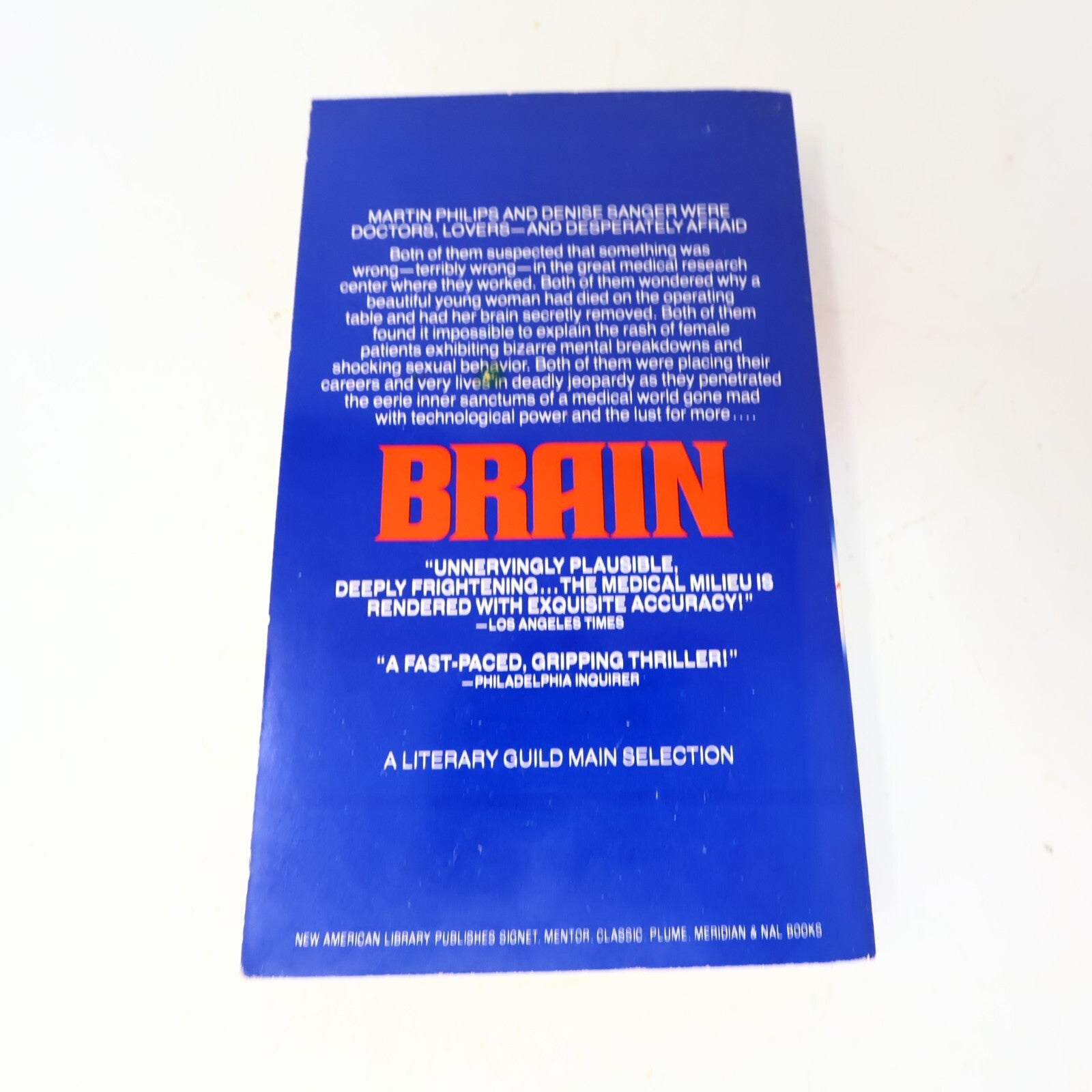 Robin Cook 2 Books Lot Brain/Fever Signet Paperback Horror Thriller Medical 80s