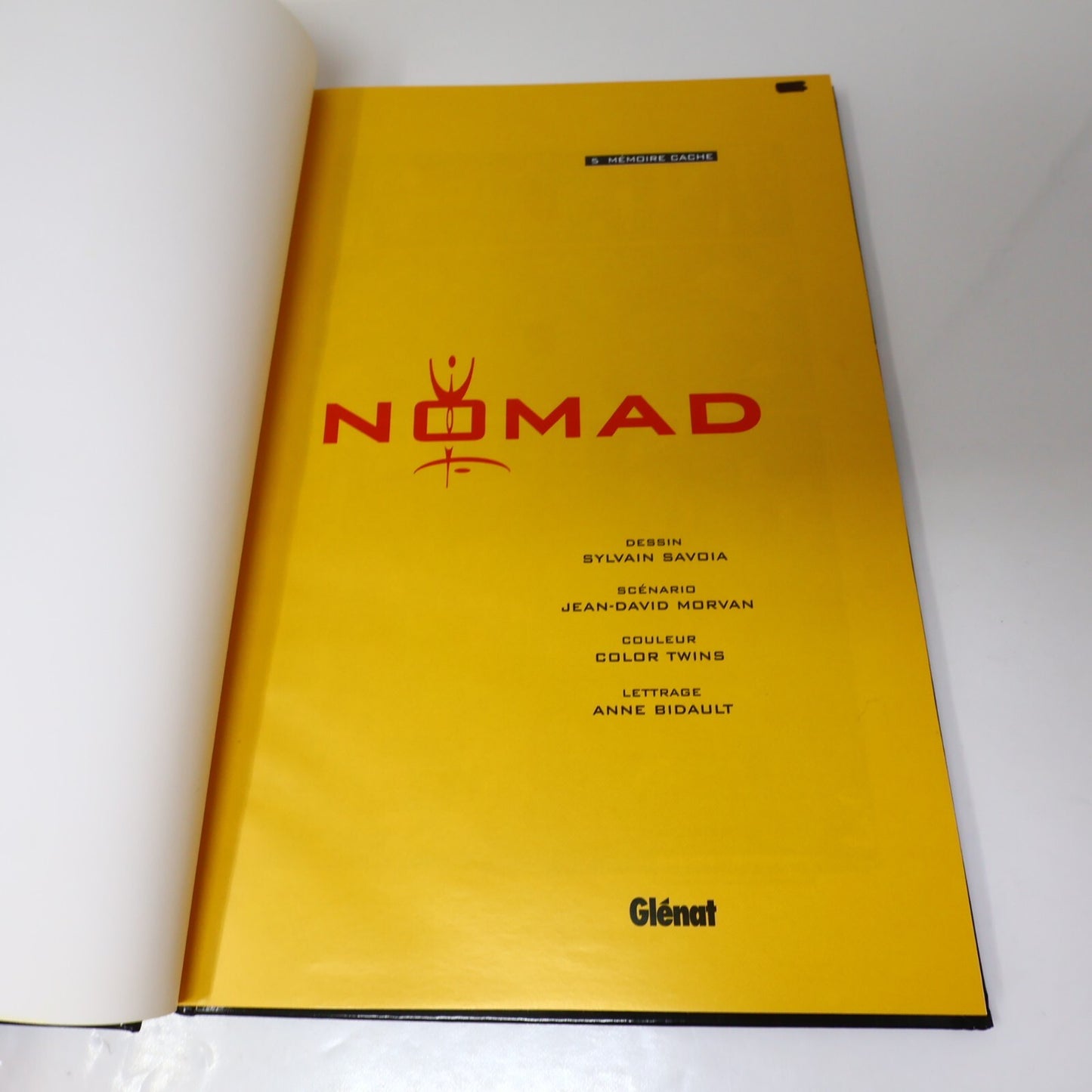 Nomad #1-5 Lot 5 Bandes dessinées Glénat Savoia/Morvan/Buchet Mémoire Vive Bd HC