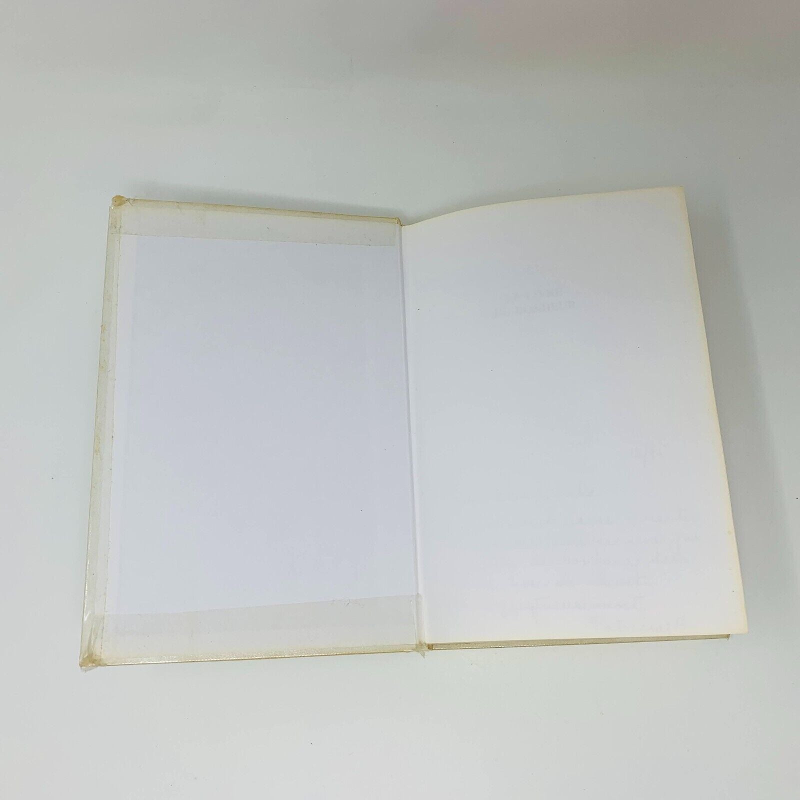 Le Livre du Bonheur Marcelle Auclair Éditions du Seuil Français Hardcover 80s