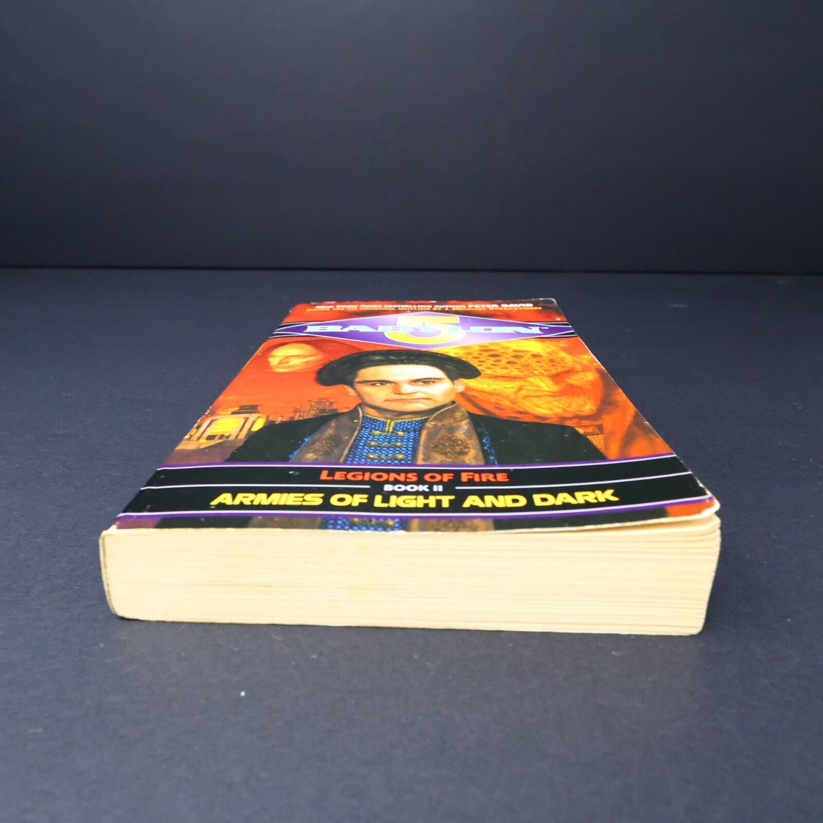 2000 Legions of Fire #2 Armies of Light and Dark Babylon 5 by Peter David Book