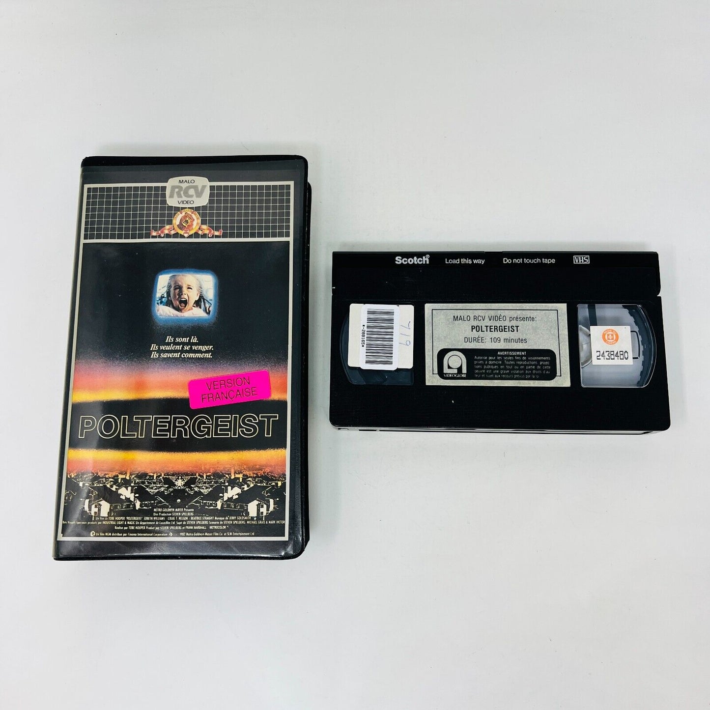 1982 Poltergeist VHS en Français/French NTSC Steven Spielberg Ex-Rental Clam Box