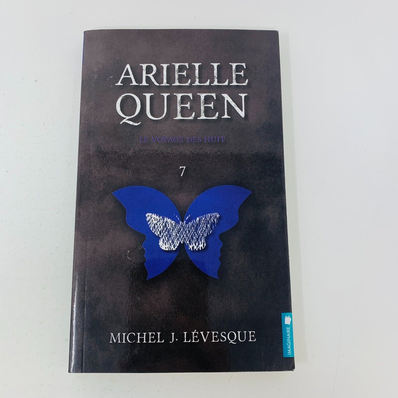 Arielle Queen 5-6-7-8 Lot Livres Michel J. Lévesque Bunker 55 Dix-Huitième Chant