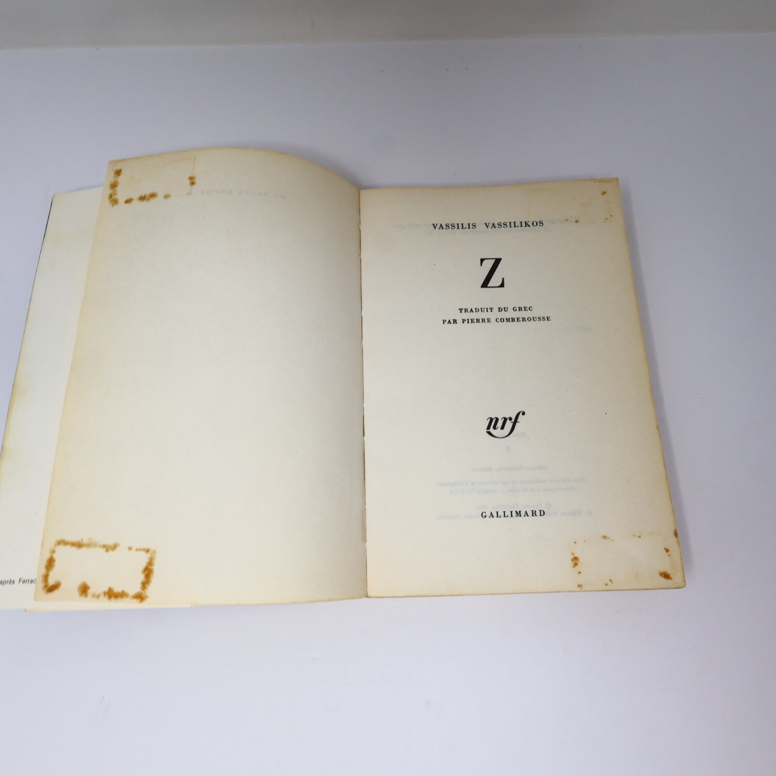 Vassilis Vassilikos Lot 2 Livres Gallimard/Nrf L'Eau de Kos/Z Fiction Historique