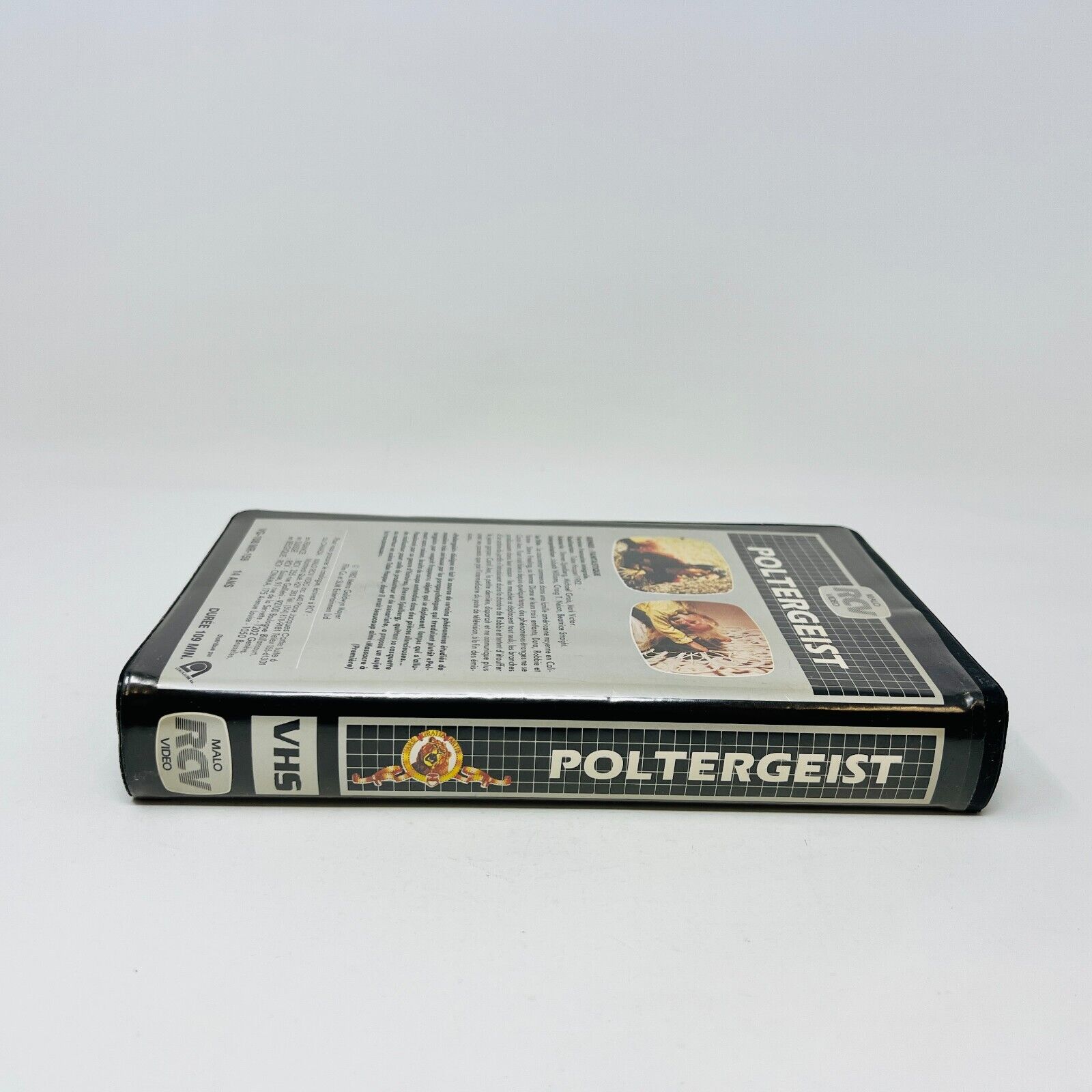 1982 Poltergeist VHS en Français/French NTSC Steven Spielberg Ex-Rental Clam Box