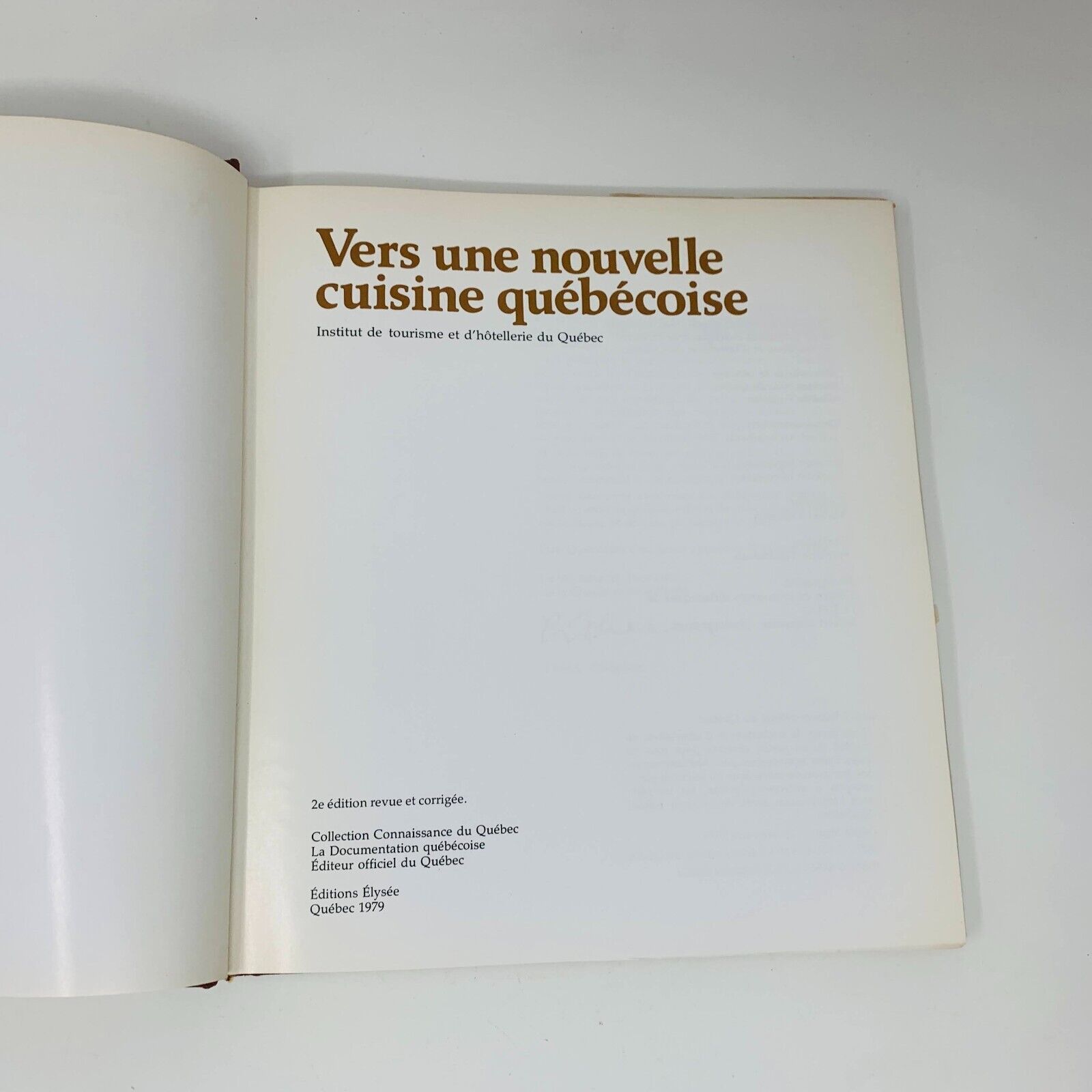 1979 Vers une Nouvelle Cuisine Québécoise Livre Recettes Français Cookbook ITHQ