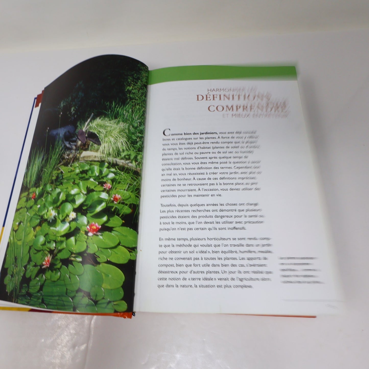 Guide des Arbres,Arbustes et Conifères pour le Québec Bertrand Dumont 2005 HC