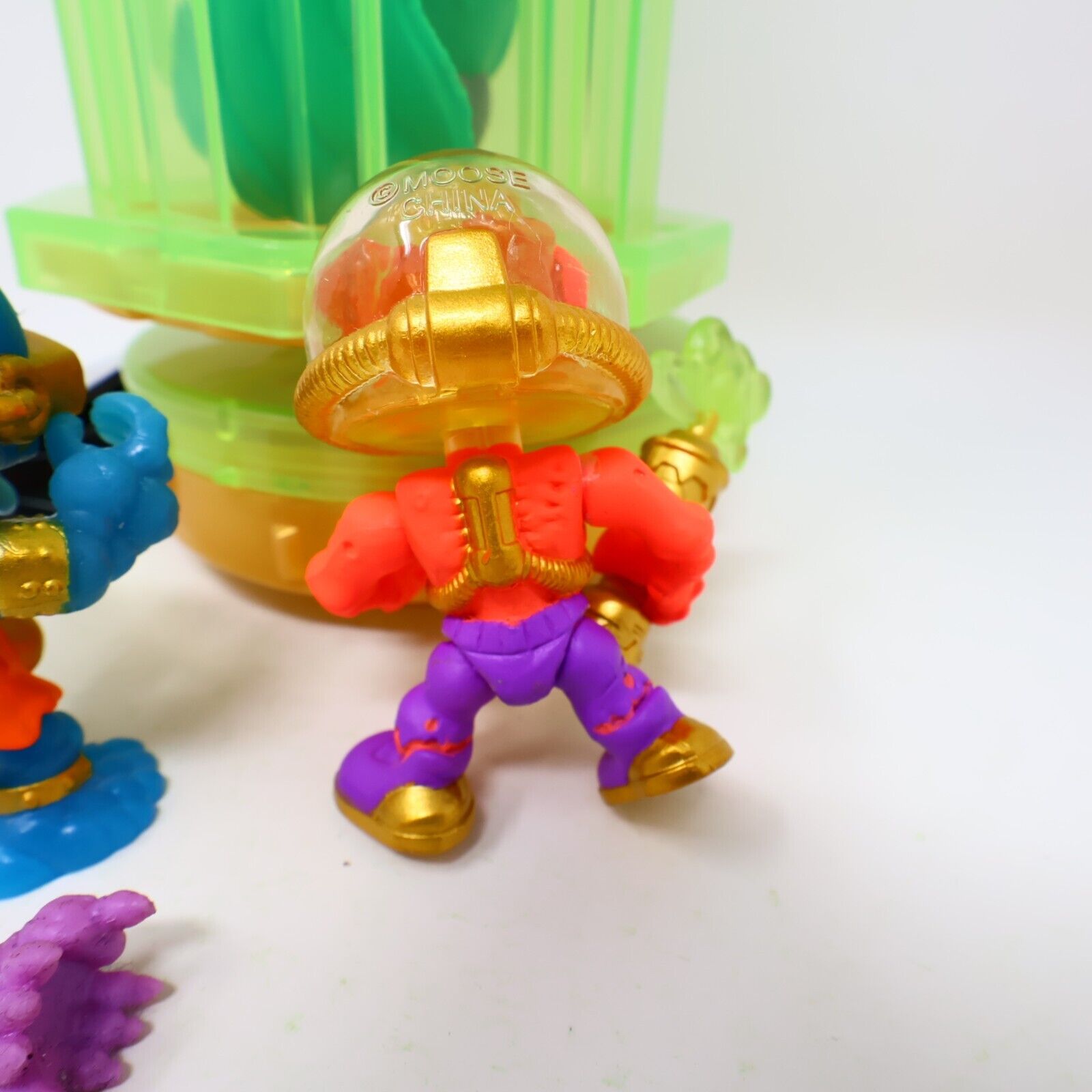 Lot 3 Treasure X Figures Gizmuck Alien Stink Dome Critter Moose Toy Collectible
