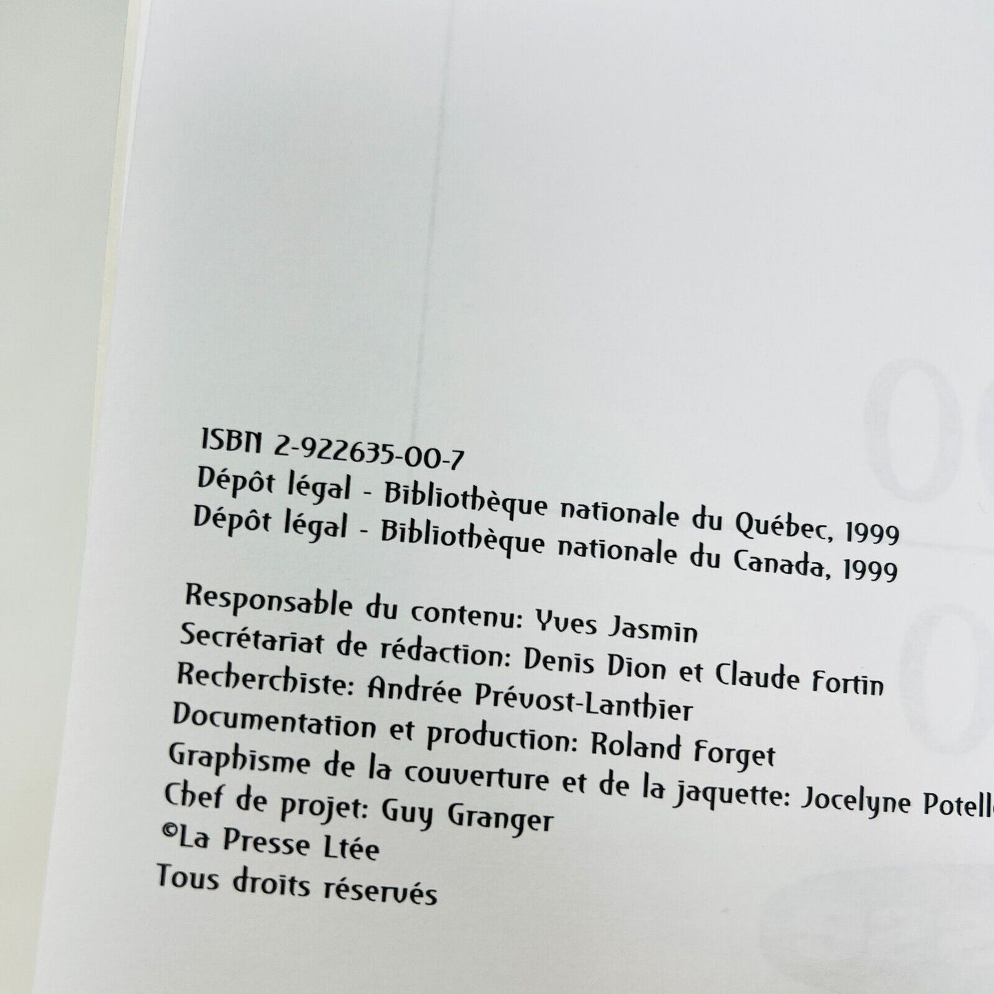 100 Ans d'Actualités La Presse 1900-2000 Articles du Journal Livre Rétrospective