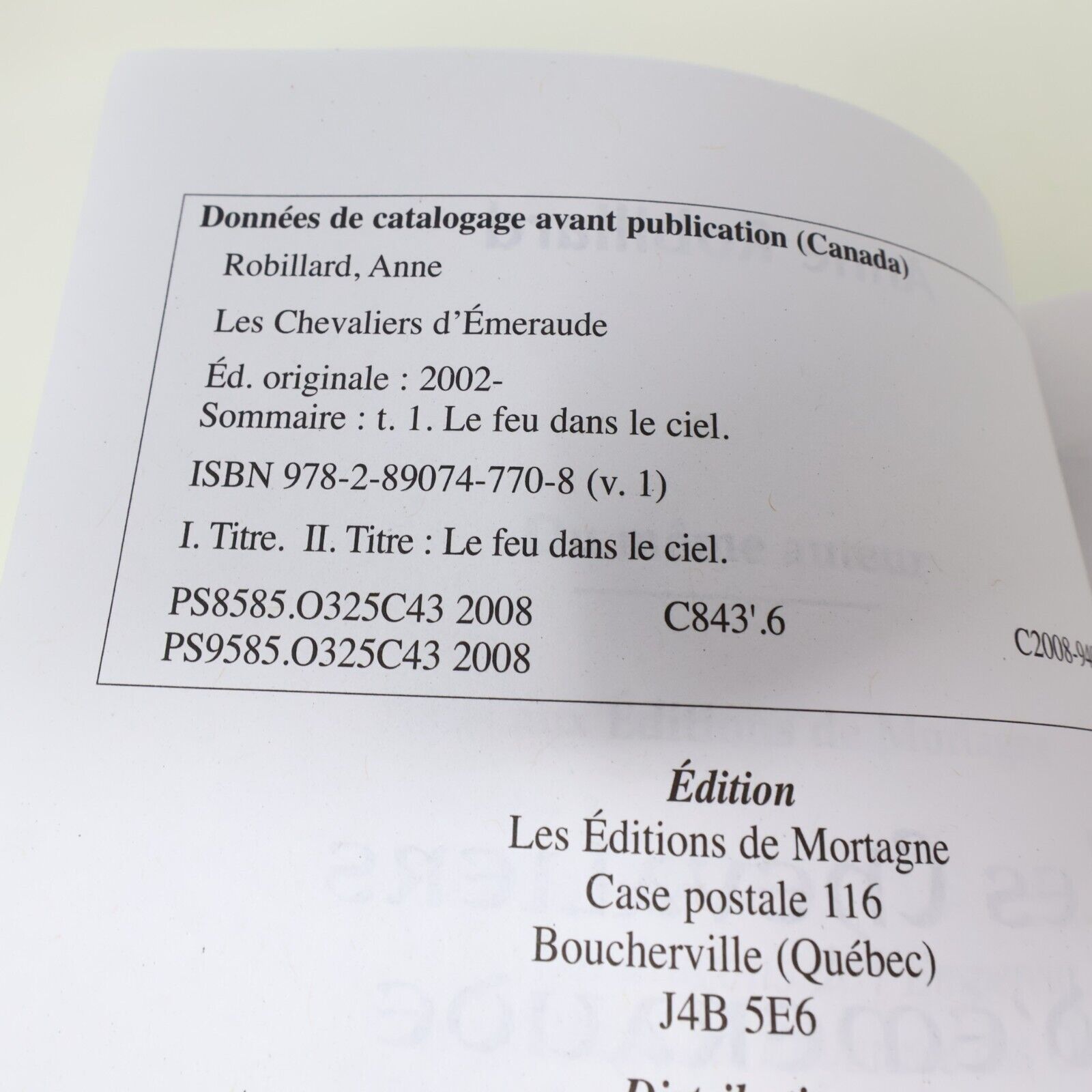 Les Chevaliers d'Émeraude 1-12 Série Complète Français Anne Robillard Lot Livres